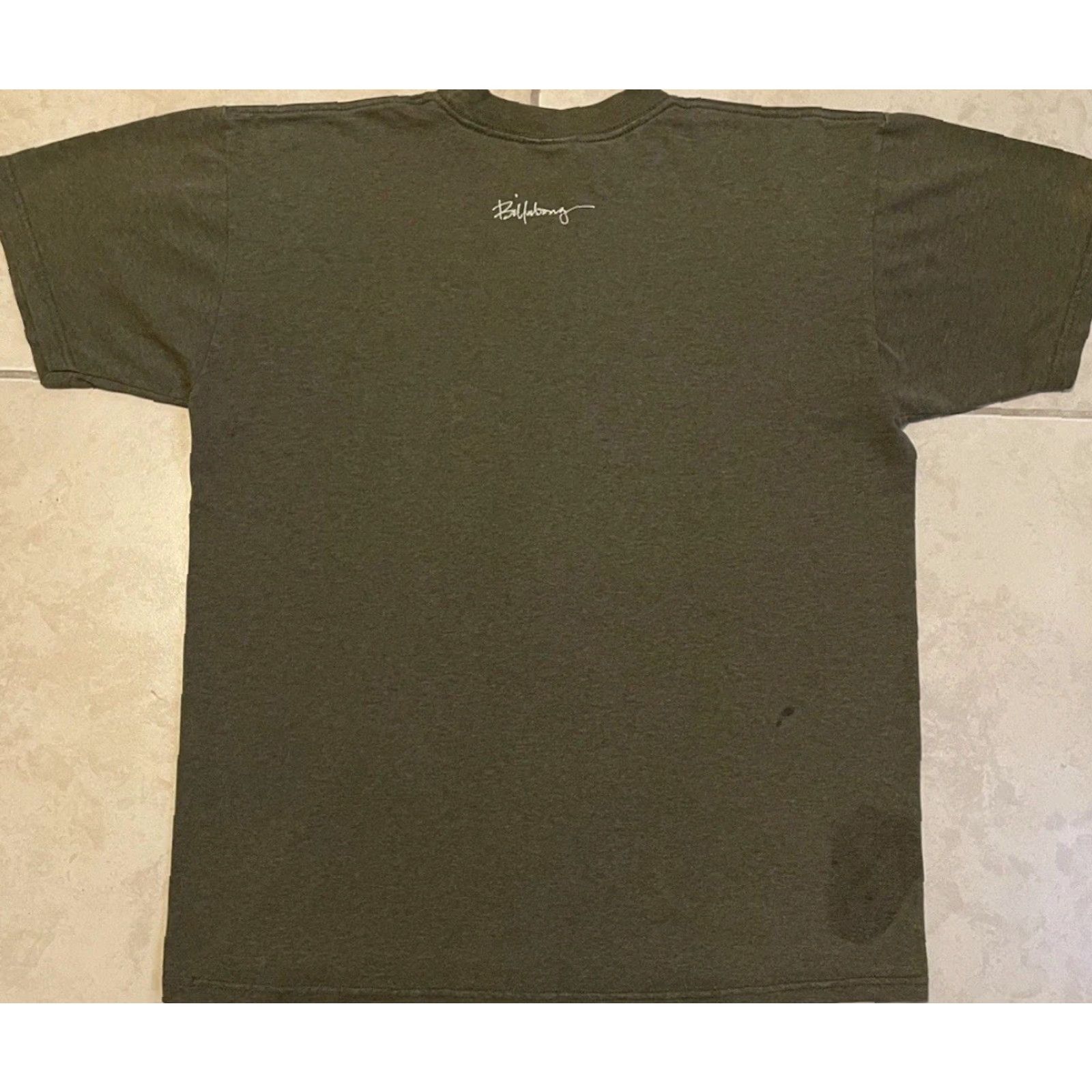 Quiksilver VINTAGE Billabong Faded Distress Shirt S Mens Short Sleeve Green 90s Y2K Surf Skate Grunge Rusty Hurley Ocean Pacific Thrashed Distressed Graphic Tee Size US S / EU 44-46 / 1 - 2 Thumbnail
