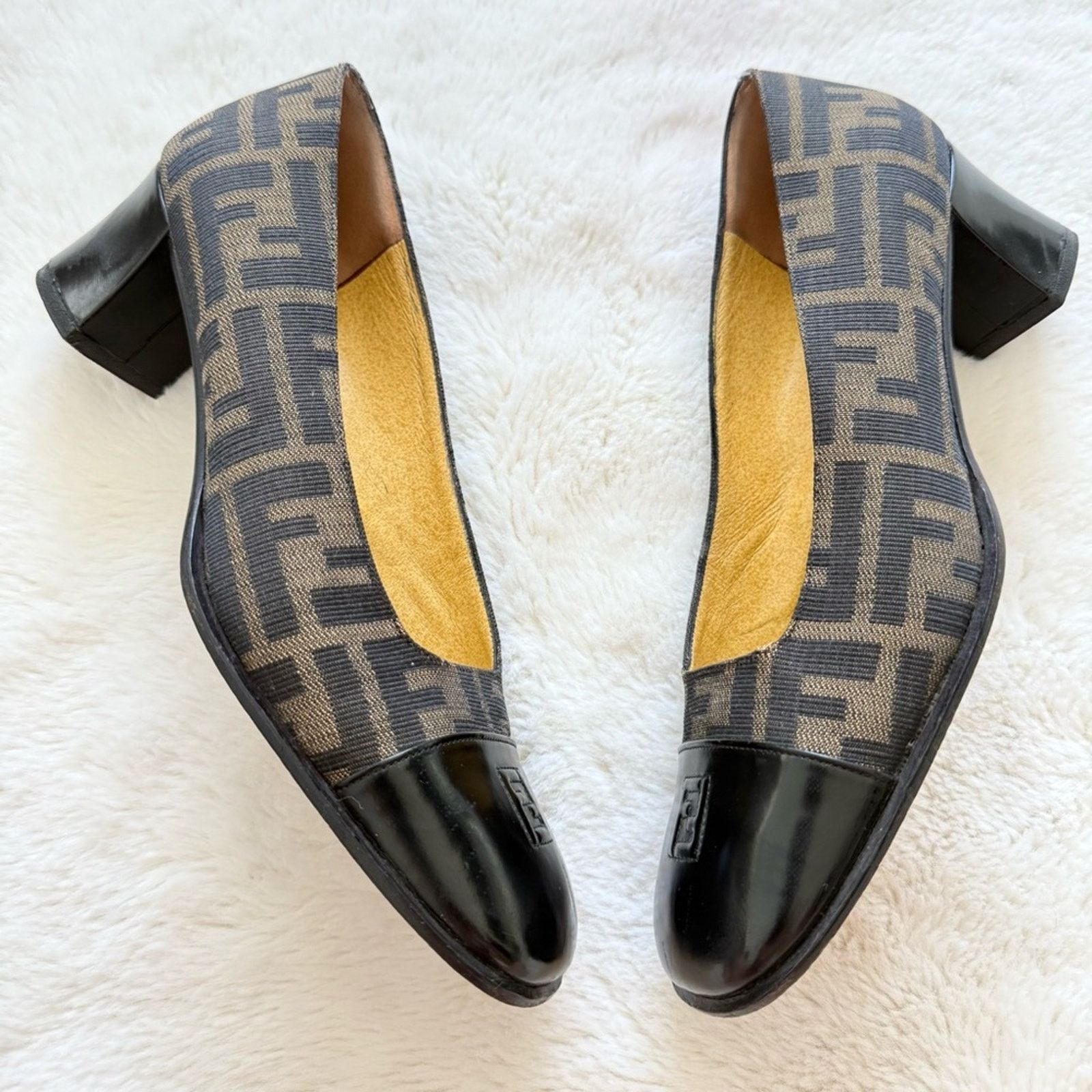 Fendi Fendi Vintage zucca women shoes size 39 EU Authentic Size US 9 / IT 39 - 2 Thumbnail