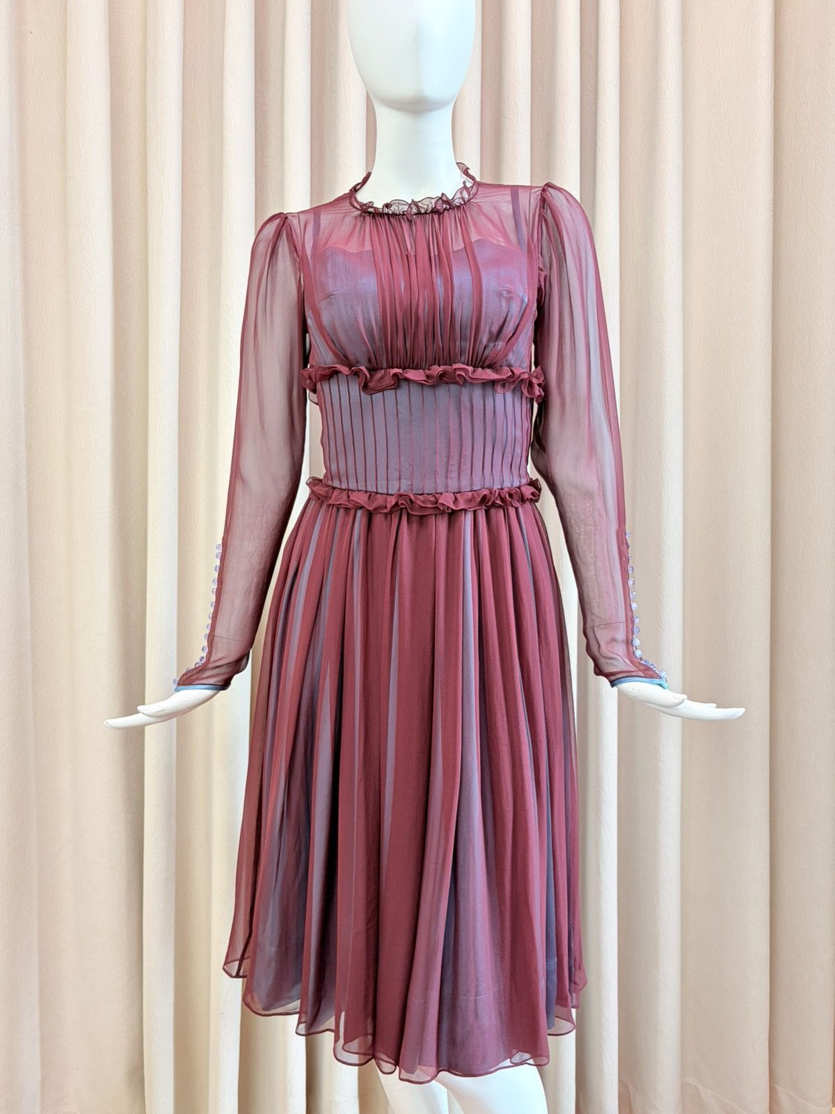 Dolce & Gabbana Rare Vintage Dolce Gabbana Silk Dress With Crystal Button Size S / US 4 / IT 40 - 1 Thumbnail