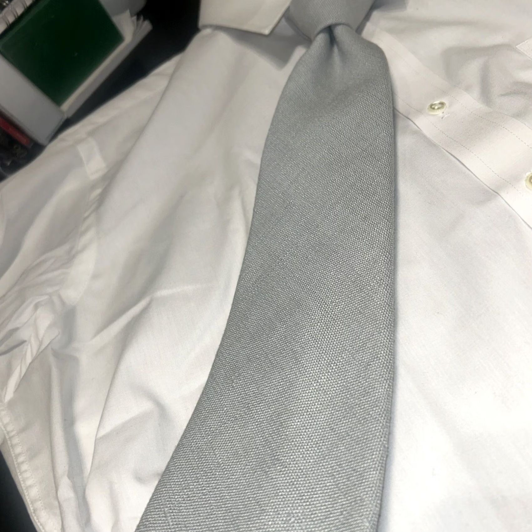 Vintage VINTAGE Moygashel Tie, 100% Linen, Ice Blue, Made in USA, Solid, Men's Tie, Classic Length, Designer Style Size ONE SIZE - 6 Thumbnail