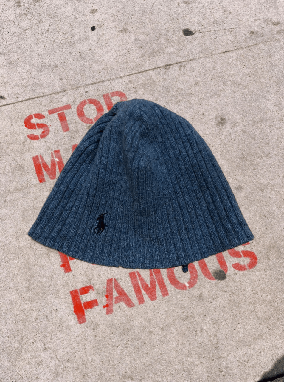 Polo Ralph Lauren Polo Ralph Lauren ribbed beanie embroidered pony logo. Size ONE SIZE - 1 Thumbnail