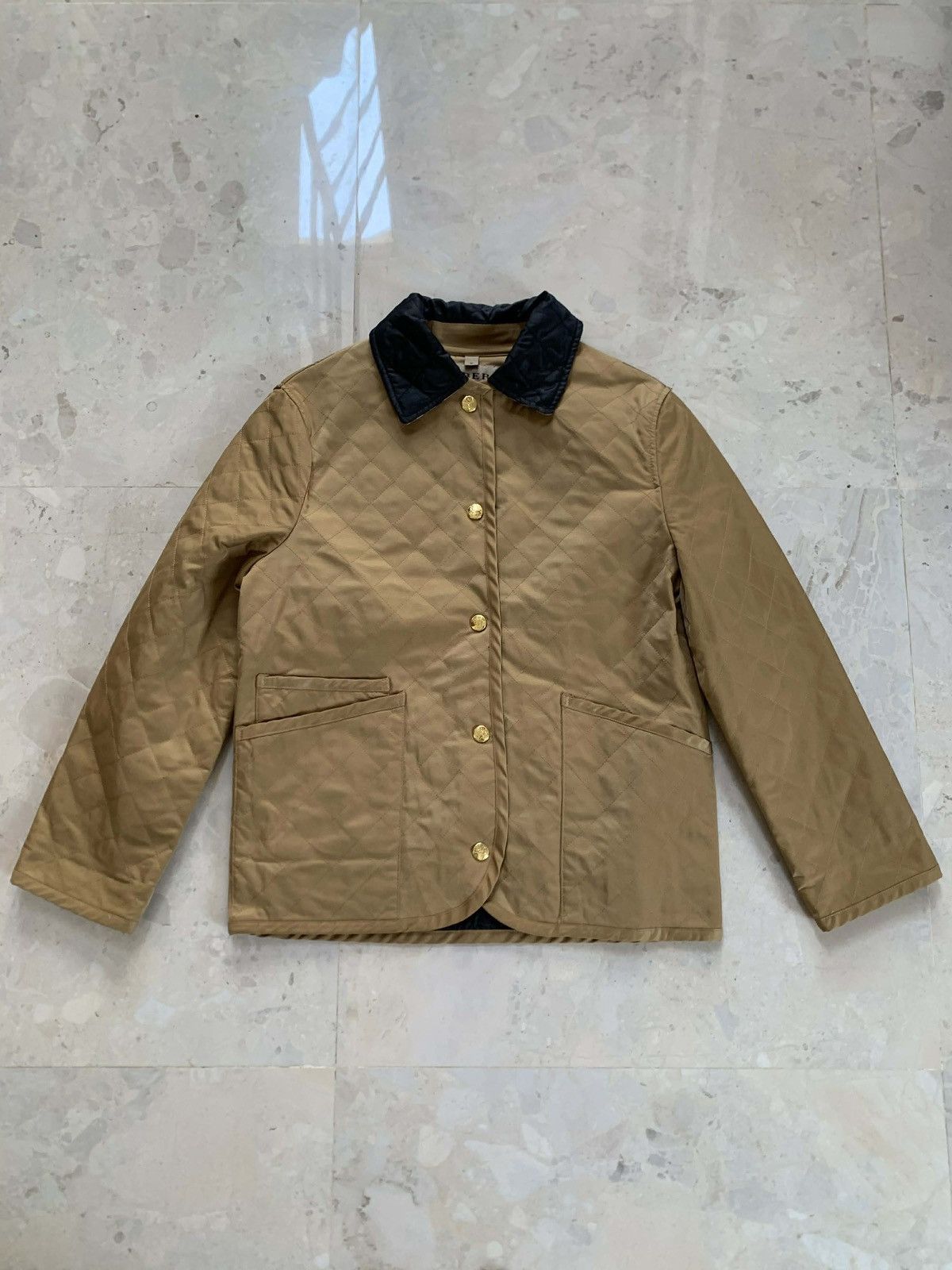 Burberry Burberry Quilted Barn Jacket Size M / US 6-8 / IT 42-44 - 2 Thumbnail