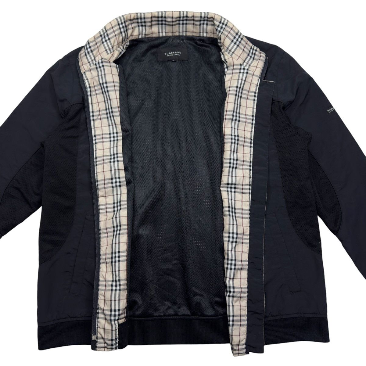 Burberry Nova Check Burberry Black Label Mesh Jacket Size L Black Size US L / EU 52-54 / 3 - 5 Thumbnail