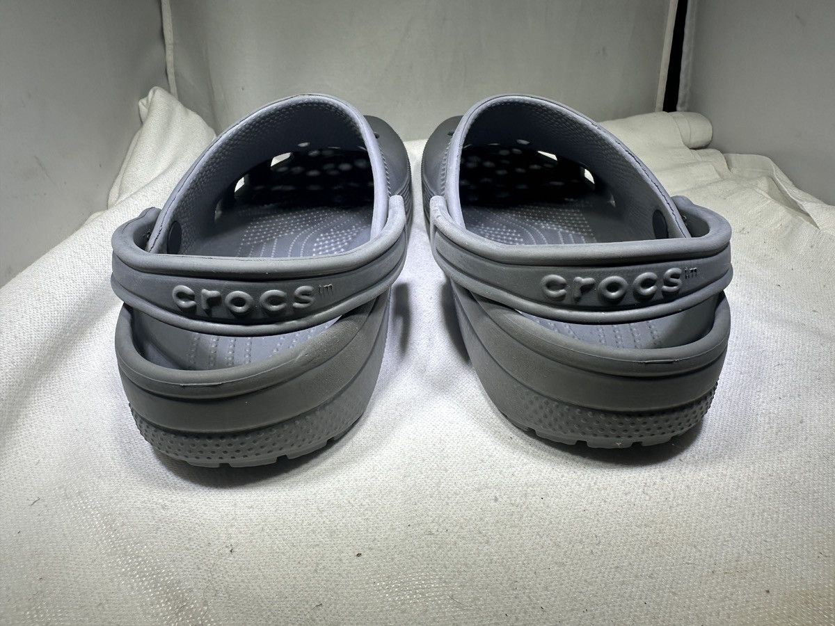 Crocs PreOwned Crocs Sandal Gray Men's 10 Women's 12 Size US 10 / EU 43 - 4 Thumbnail