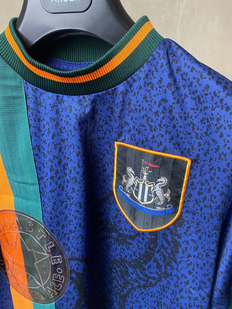 Vintage 🔥 New Castle United 1997 1998 Retro Jersey T Shirt Soccer Size US S / EU 44-46 / 1 - 6 Thumbnail