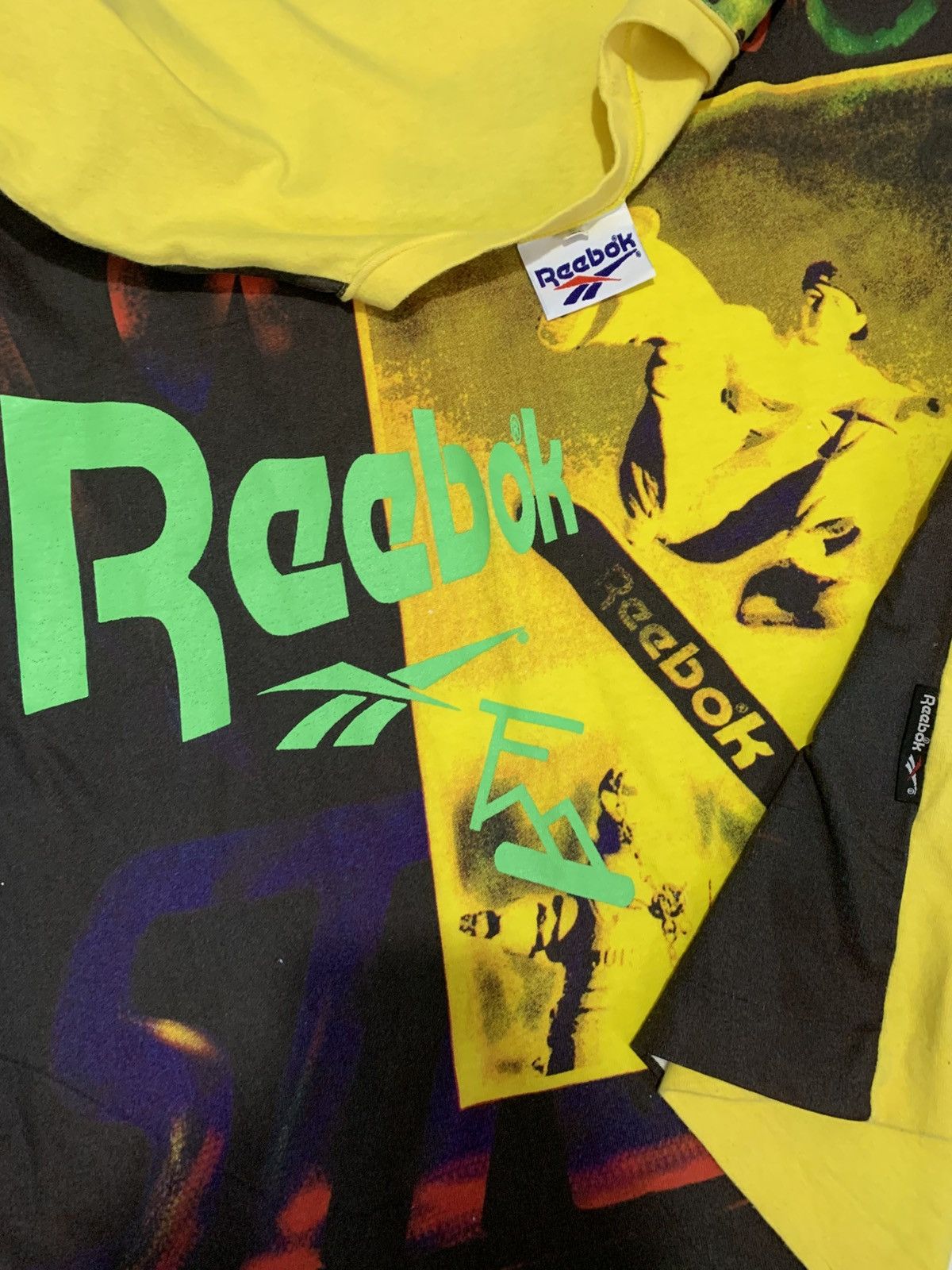 Reebok Vintage Reebok Skateboard Overprint T-Shirt Size US L / EU 52-54 / 3 - 3 Thumbnail