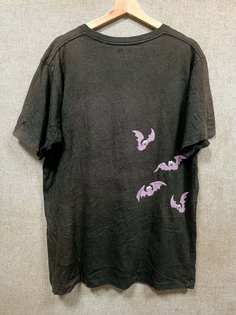 Kaws × Uniqlo t shirt kaws x sesame street distressed sunfaded Size US XL / EU 56 / 4 - 2 Thumbnail