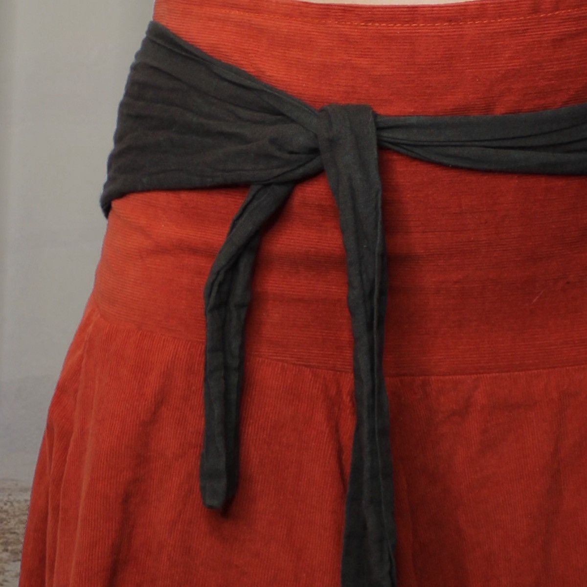 Other 🪗ORANGE MIDI SKIRT🪗 Size 30" / US 8 / IT 44 - 4 Thumbnail