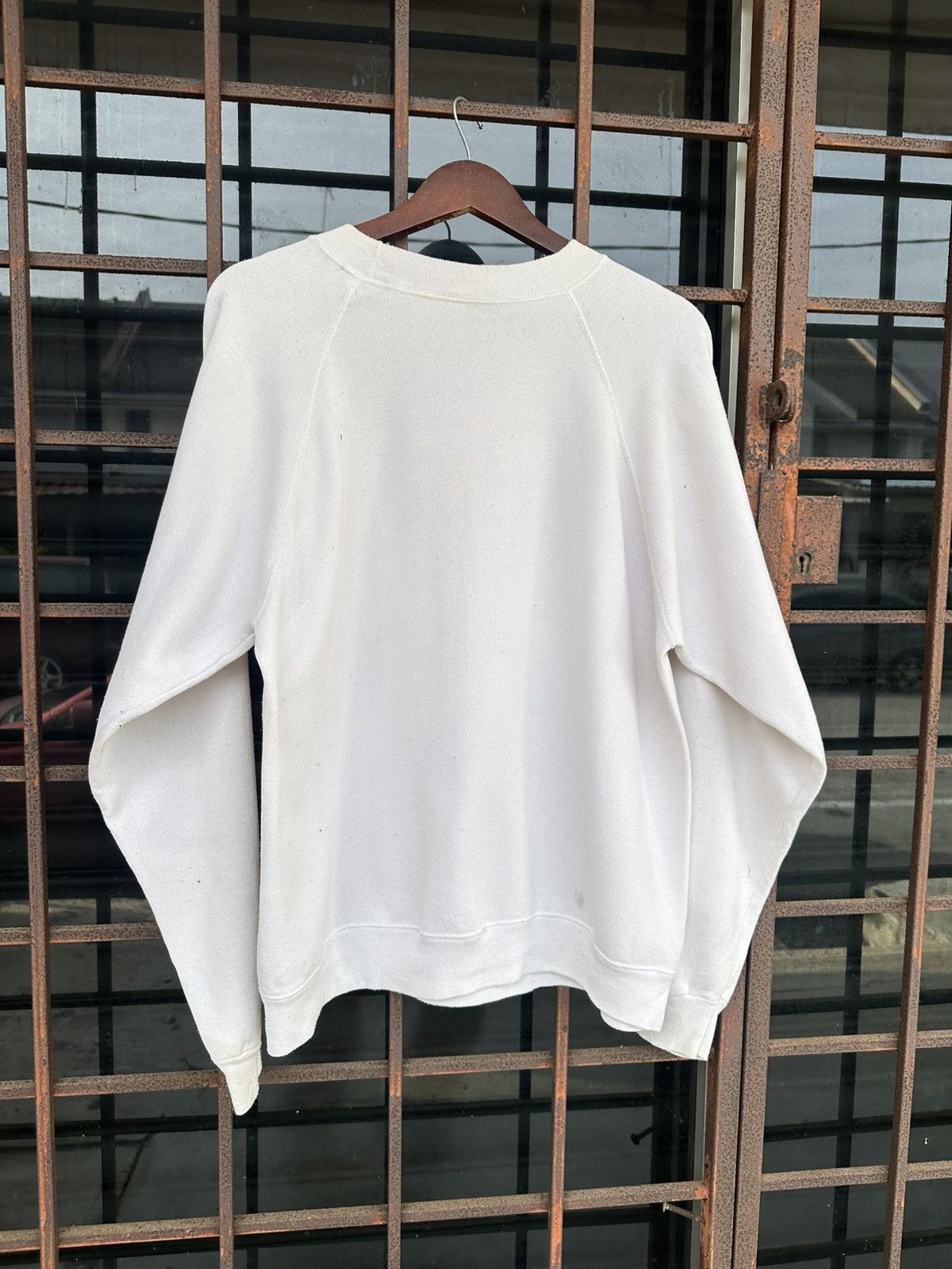 Vintage Vintage MC.Cartney Kentuckiana Cluster Tee Crewneck Size US L / EU 52-54 / 3 - 8 Thumbnail