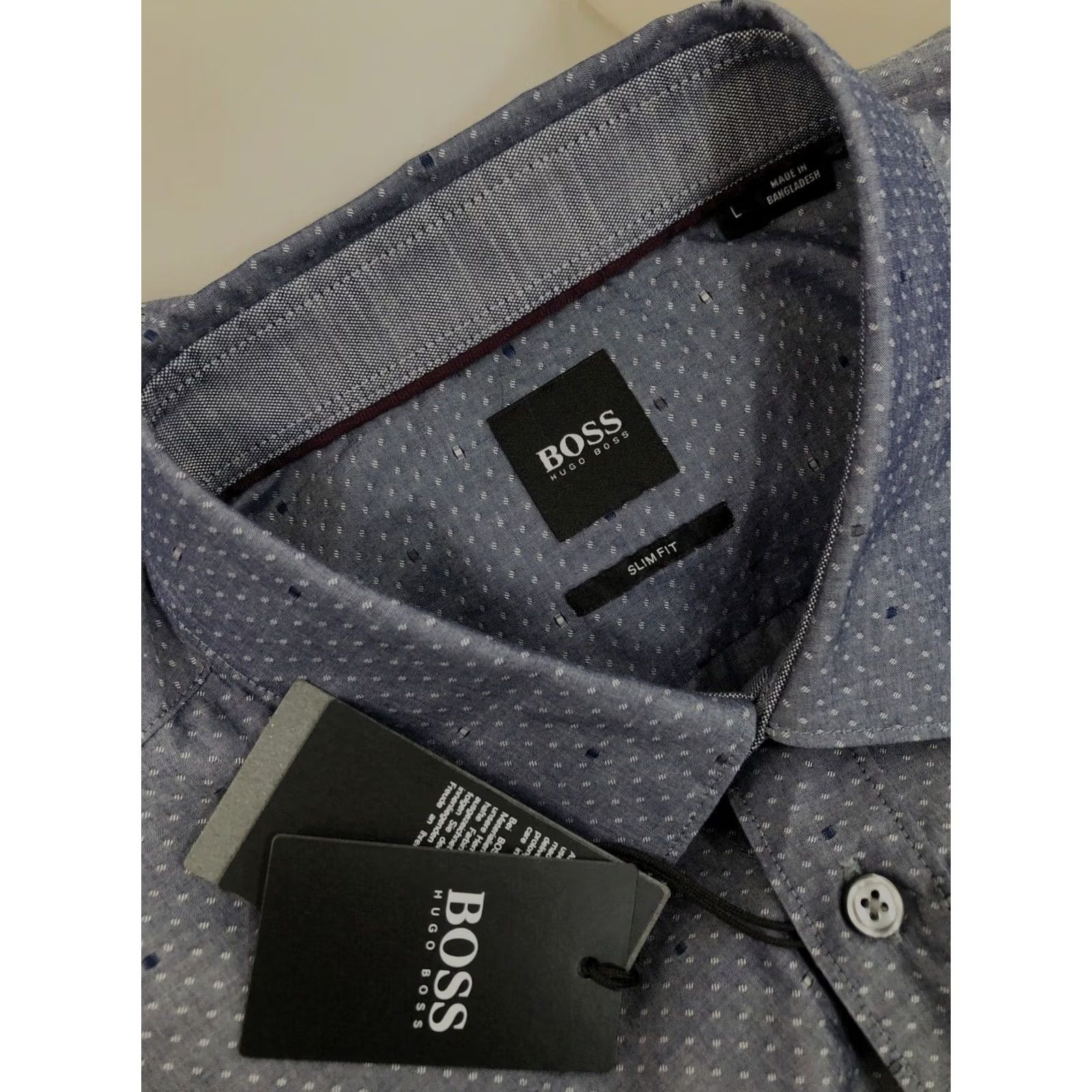 Hugo Boss HUGO BOSS / NEW w TAGS - Slim Fit Mens Lg. Geometric Dot Spot Shirt Size US L / EU 52-54 / 3 - 5 Thumbnail