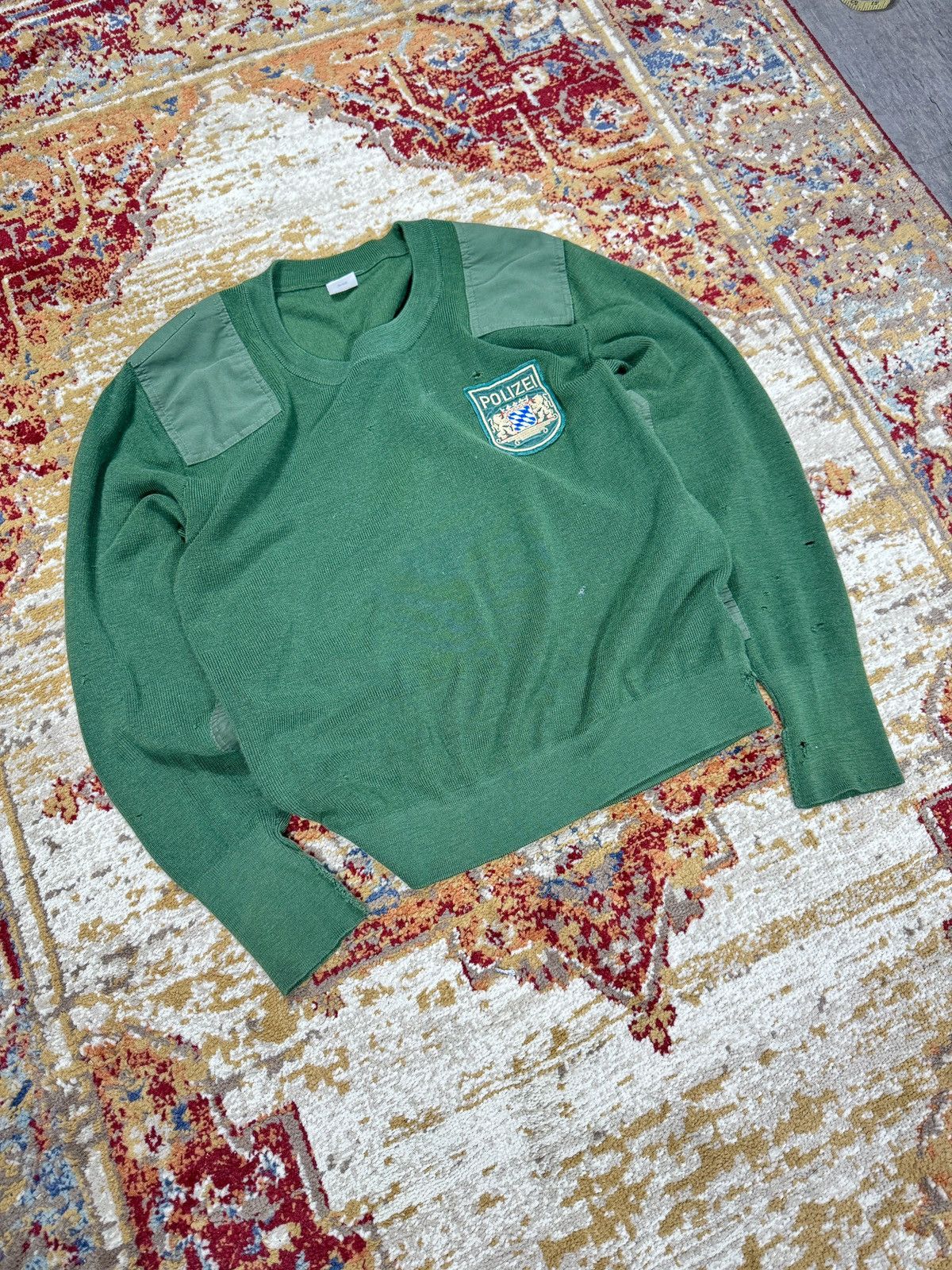 Japanese Brand 80s Polizei Trashed Vintage Wool Knit Sweater Boxy Army Size US L / EU 52-54 / 3 - 1 Thumbnail