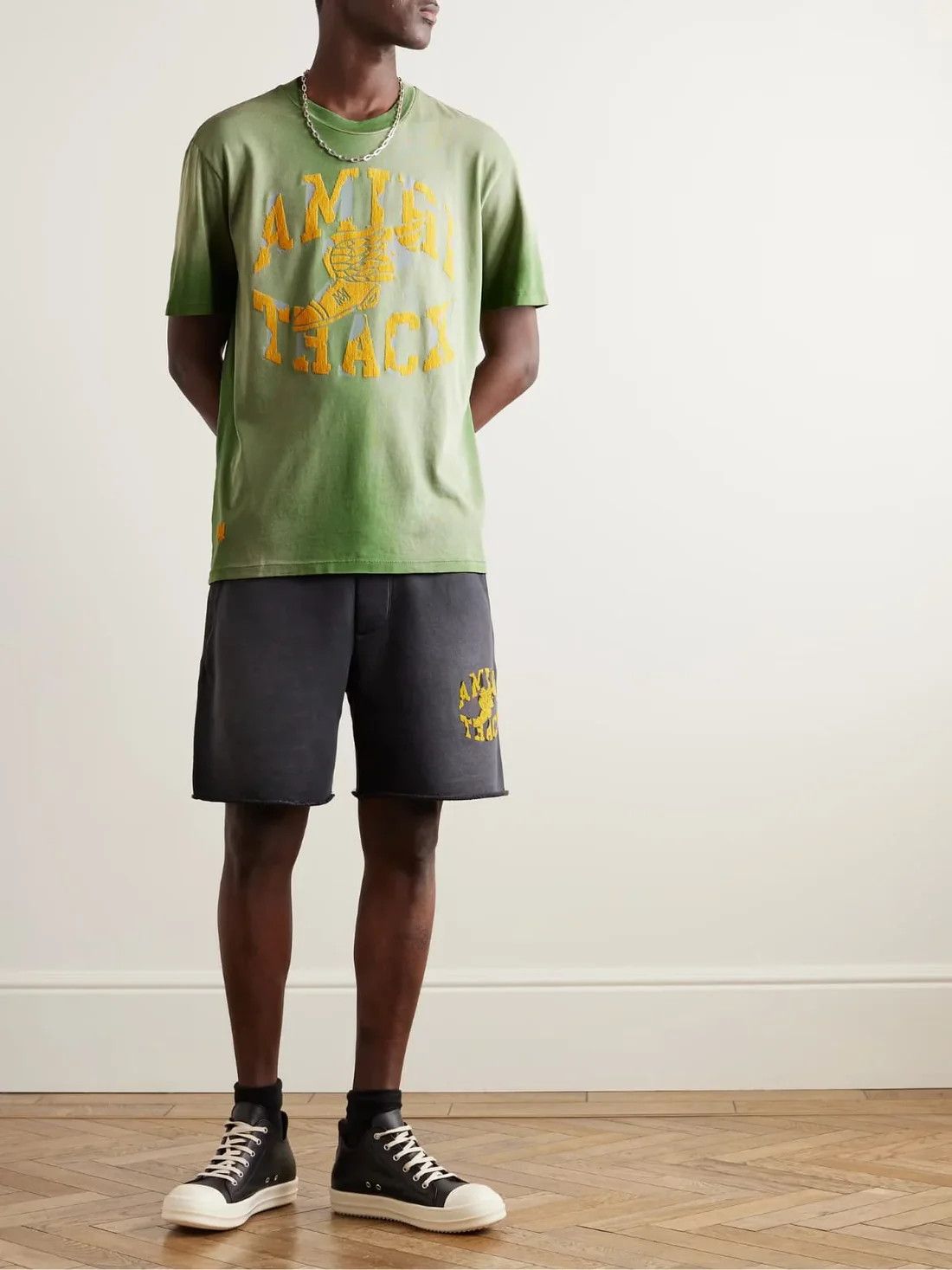 Amiri o1y0525 Logo T-Shirt in Green Size US XXL / EU 58 / 5 - 4 Thumbnail