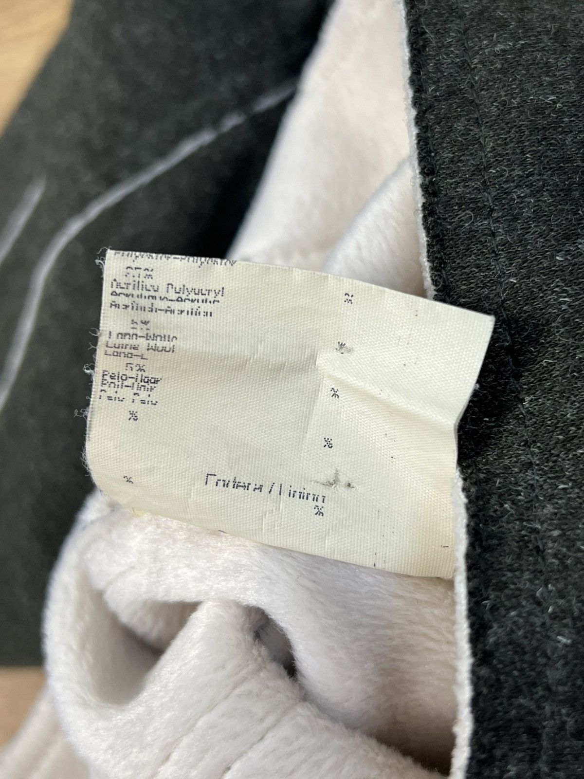 Fendi Fendi vintage jacket with Sherpa lining included wool. Size M / US 6-8 / IT 42-44 - 13 Thumbnail