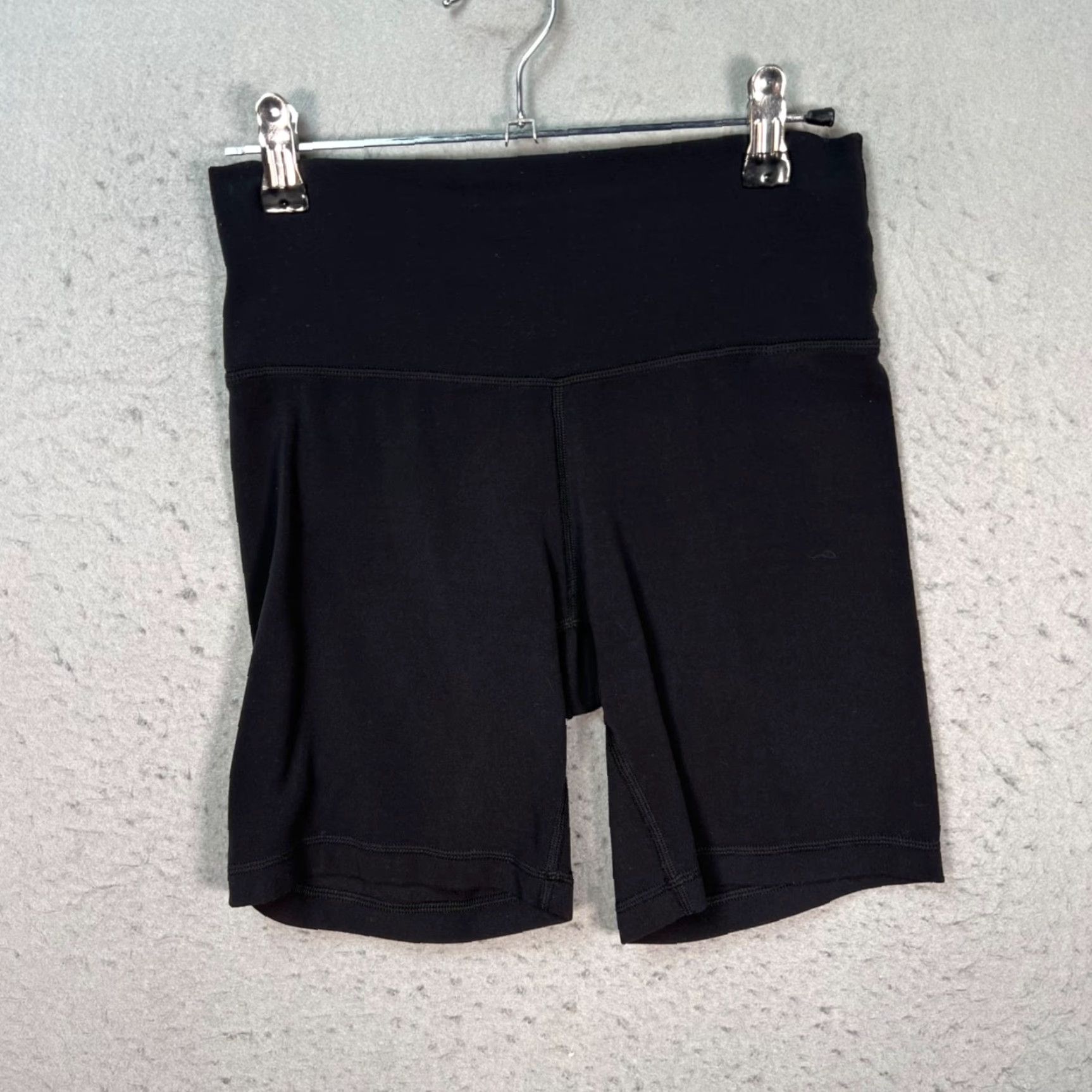 TNA TNA Womens Small Black High-Waisted Athletic Biker Shorts Shirt/Activewear? Size 28" / US 6 / IT 42 - 2 Thumbnail