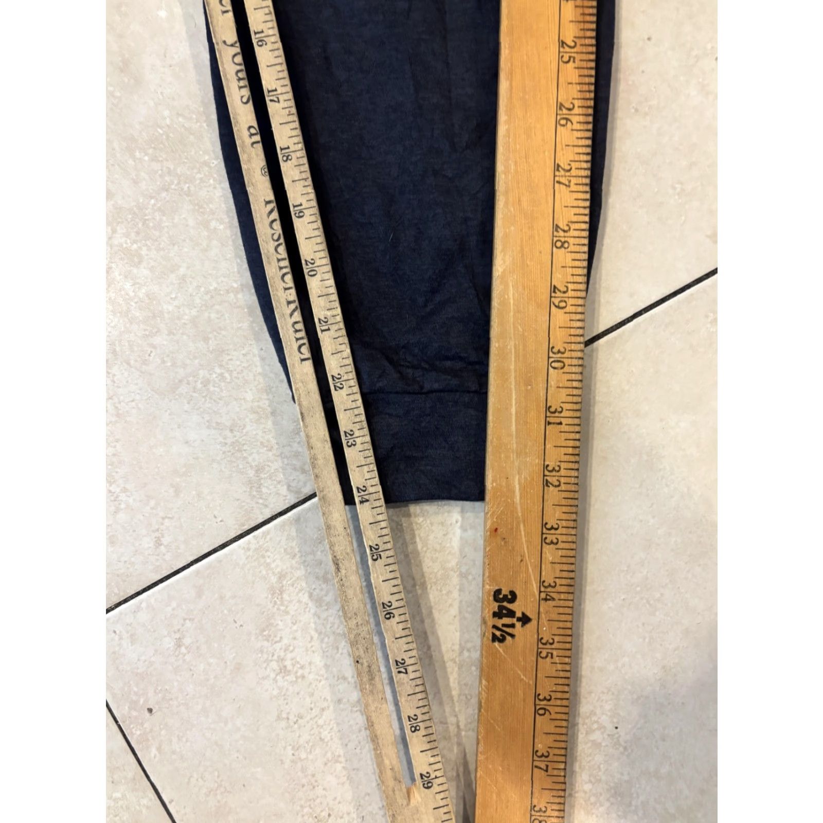 Vuori Vuori Jogger Pants Mens Small Gray Drawstring Cuffed Sweatpants Lounge Soft Size US 29 - 7 Thumbnail