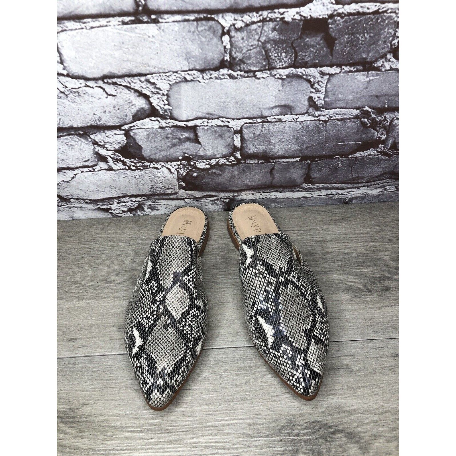 Other Maypie Ivory Black Snake Skin Print Pointed Toe Flats Mules Size US 7 / IT 37 - 18 Thumbnail