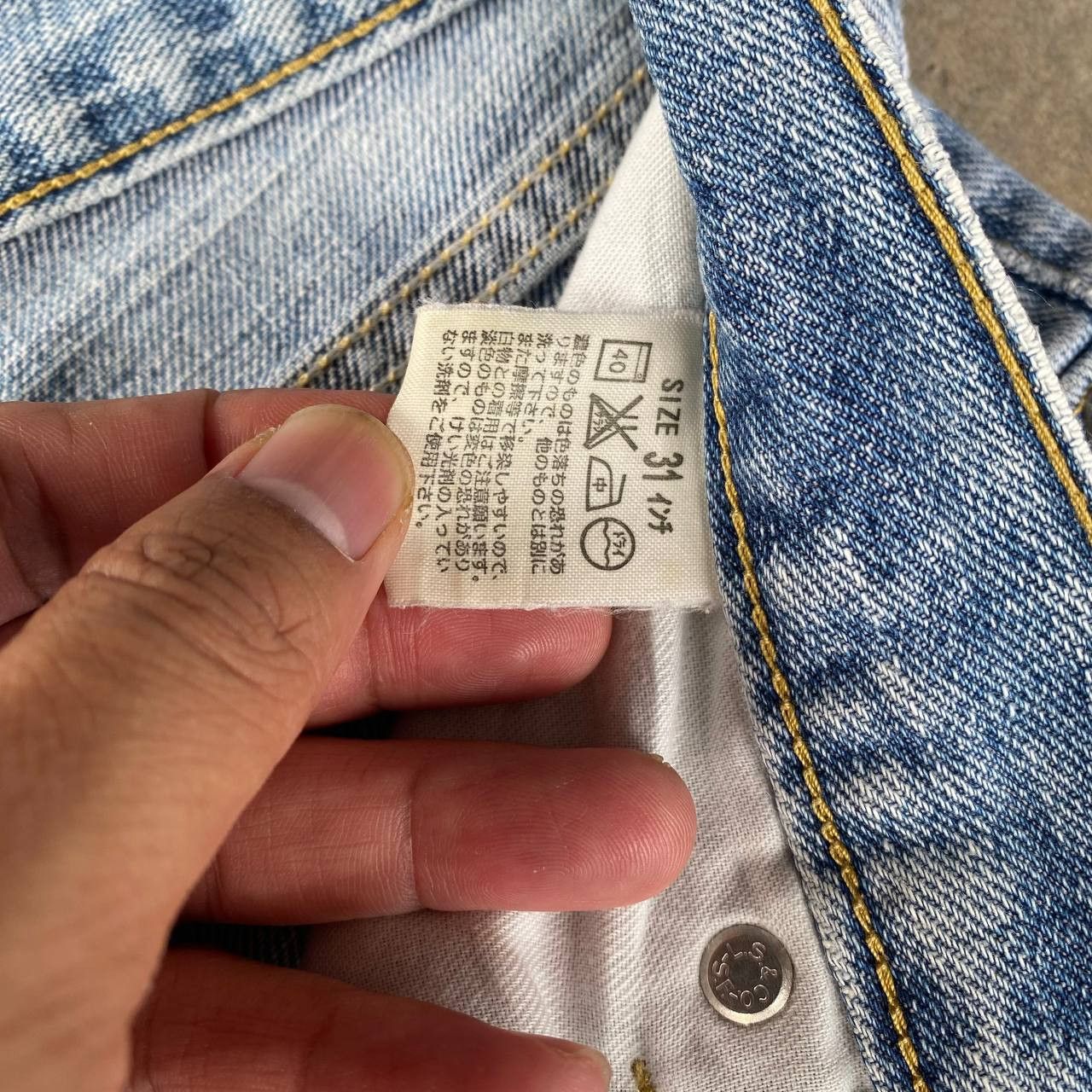 Levi's VINTAGE LEVIS DENIM LOT 533 DISTRESSED JEAN LIGHTWASH Size US 30 / EU 46 - 9 Thumbnail