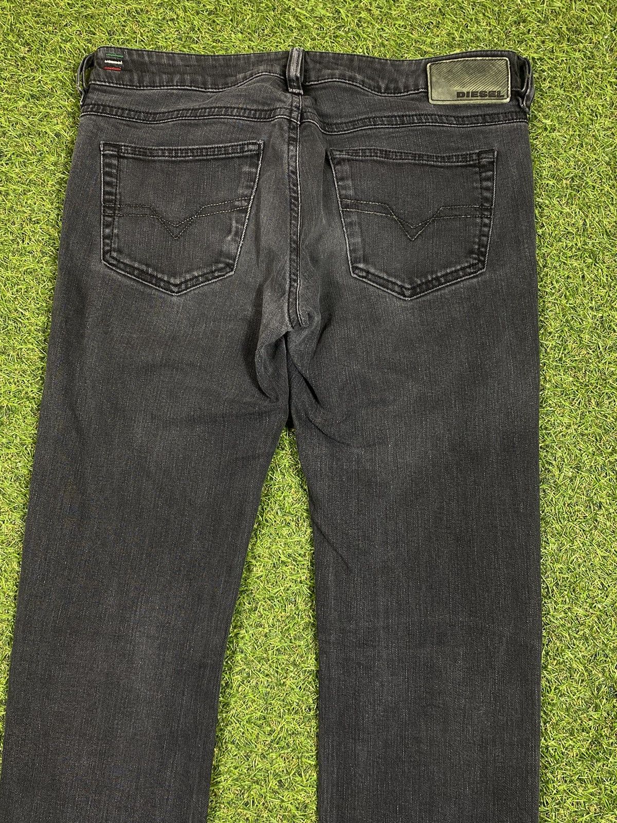 Diesel × Vintage Vintage Y2K Diesel jeans denim streetwear style size 30x32 Size 30" / US 8 / IT 44 - 4 Thumbnail