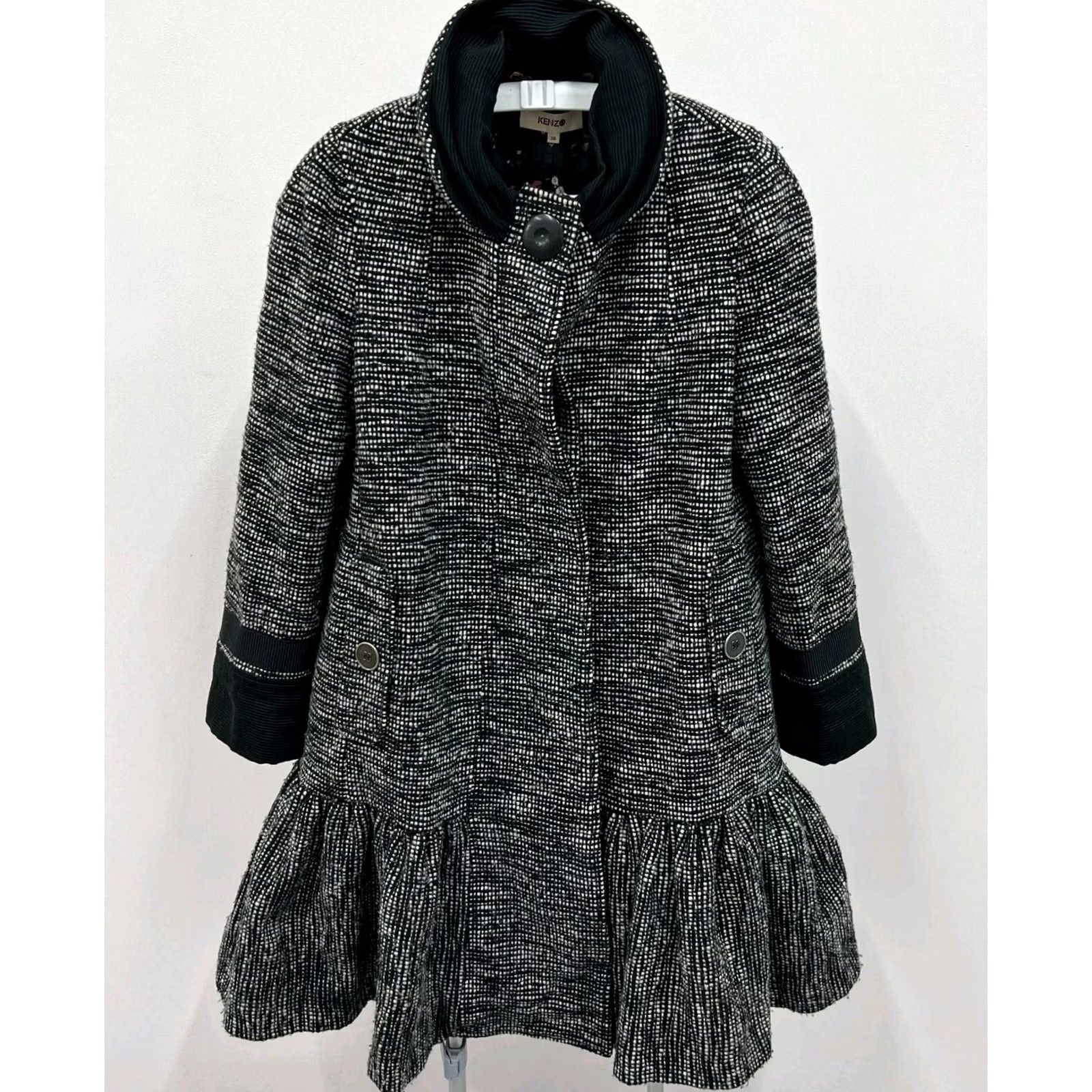 Kenzo VINTAGE KENZO Coat Jacket Women's M Gray Floral Wool 78% Wool 22% Polyamide Regular Size M Womens Size M / US 6-8 / IT 42-44 - 2 Thumbnail