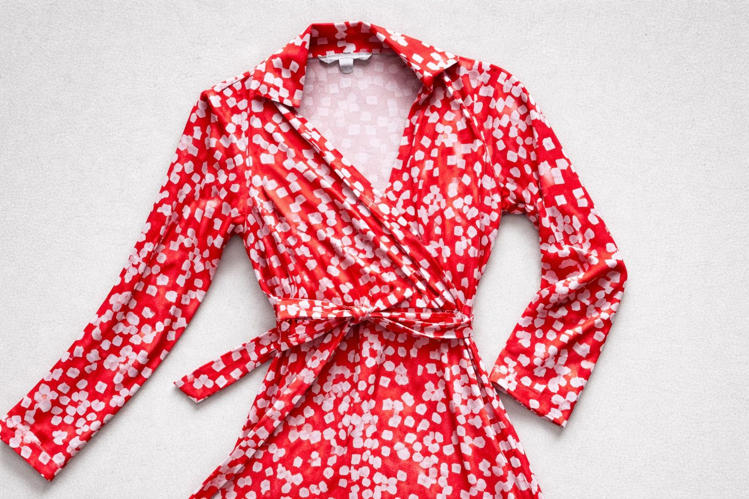 Diane von Furstenberg Diane von Furstenberg Silk Wrap Dress Confetti size 0 Size XS / US 0-2 / IT 36-38 - 3 Thumbnail