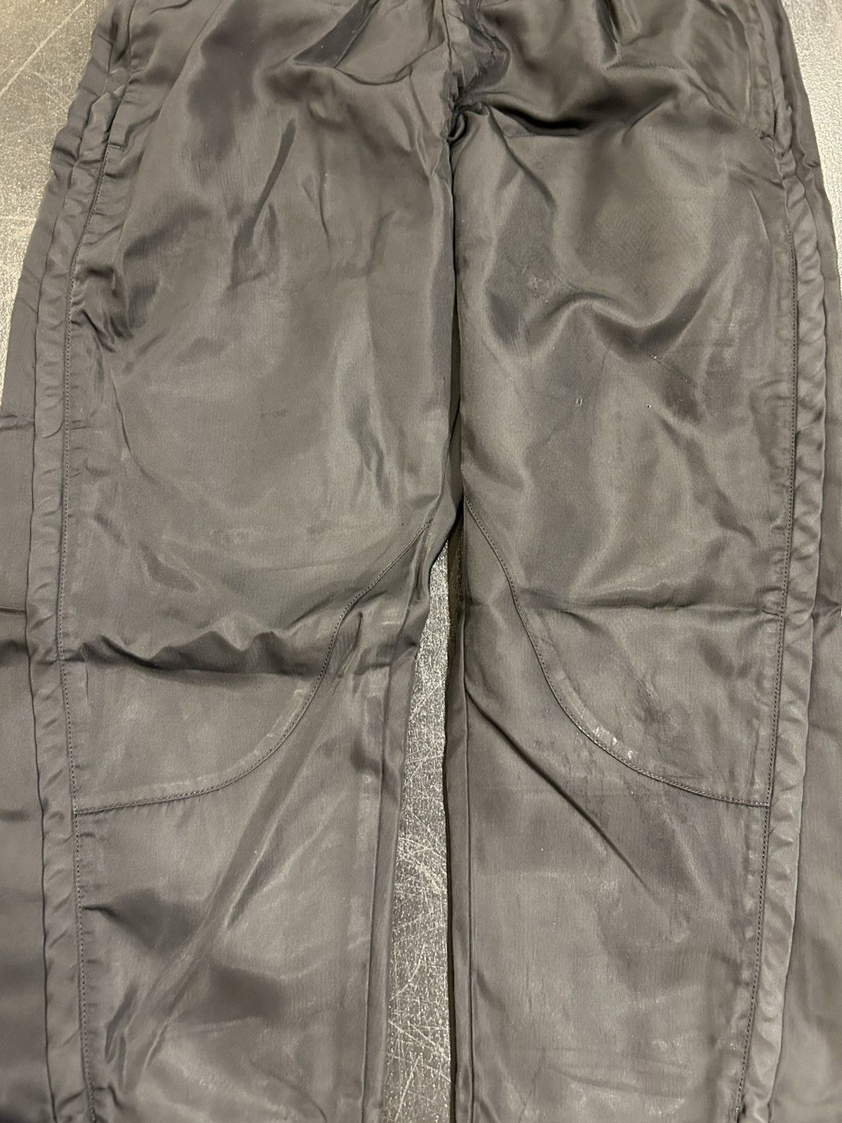 1017 ALYX 9SM 1017 Alyx 9sm Nylon Key Ring Pants Size US 29 - 4 Thumbnail