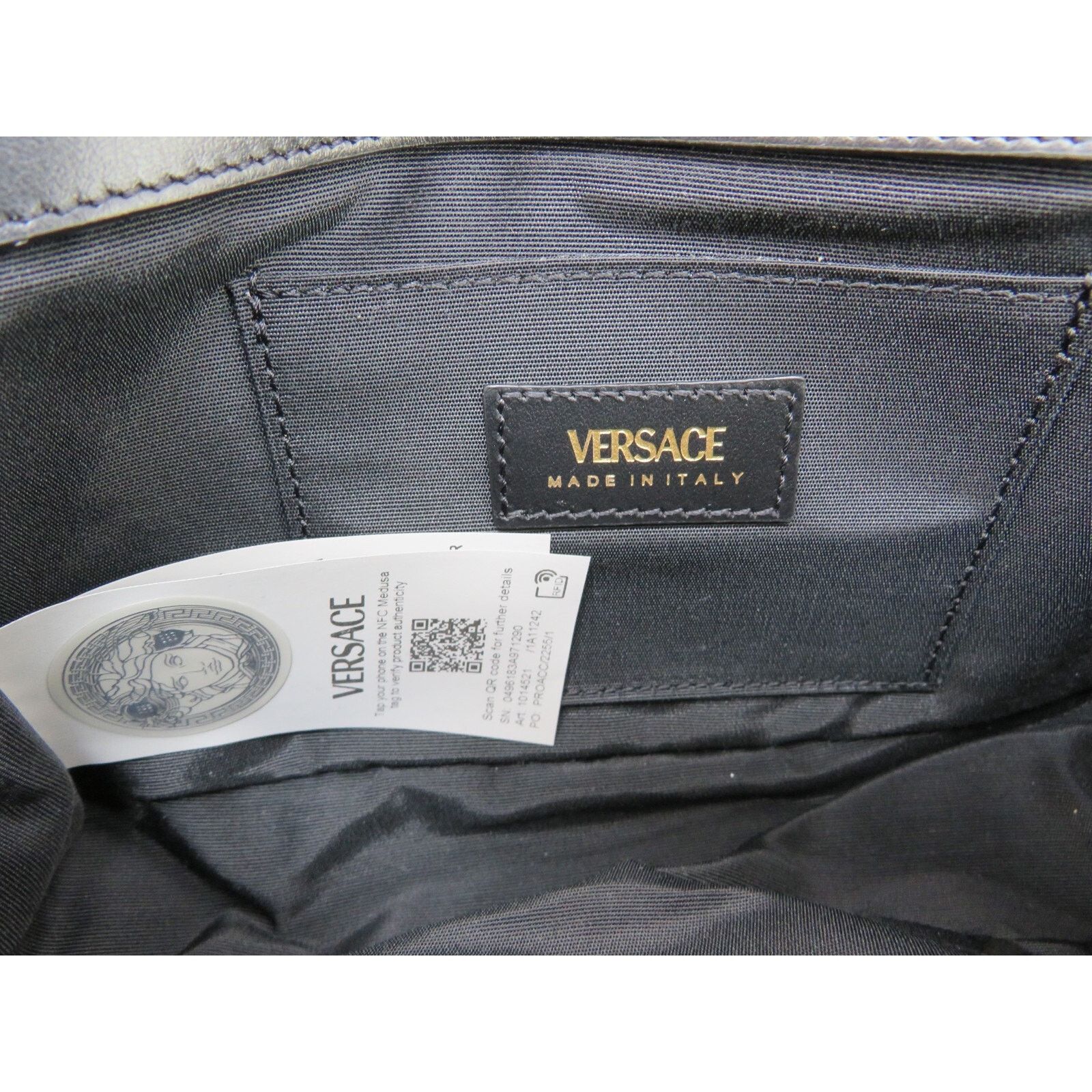 Versace VERSACE QUILTED BLACK LEATHER GOLD MEDUSA GOLD CHAIN BAG $2K Size ONE SIZE - 9 Thumbnail