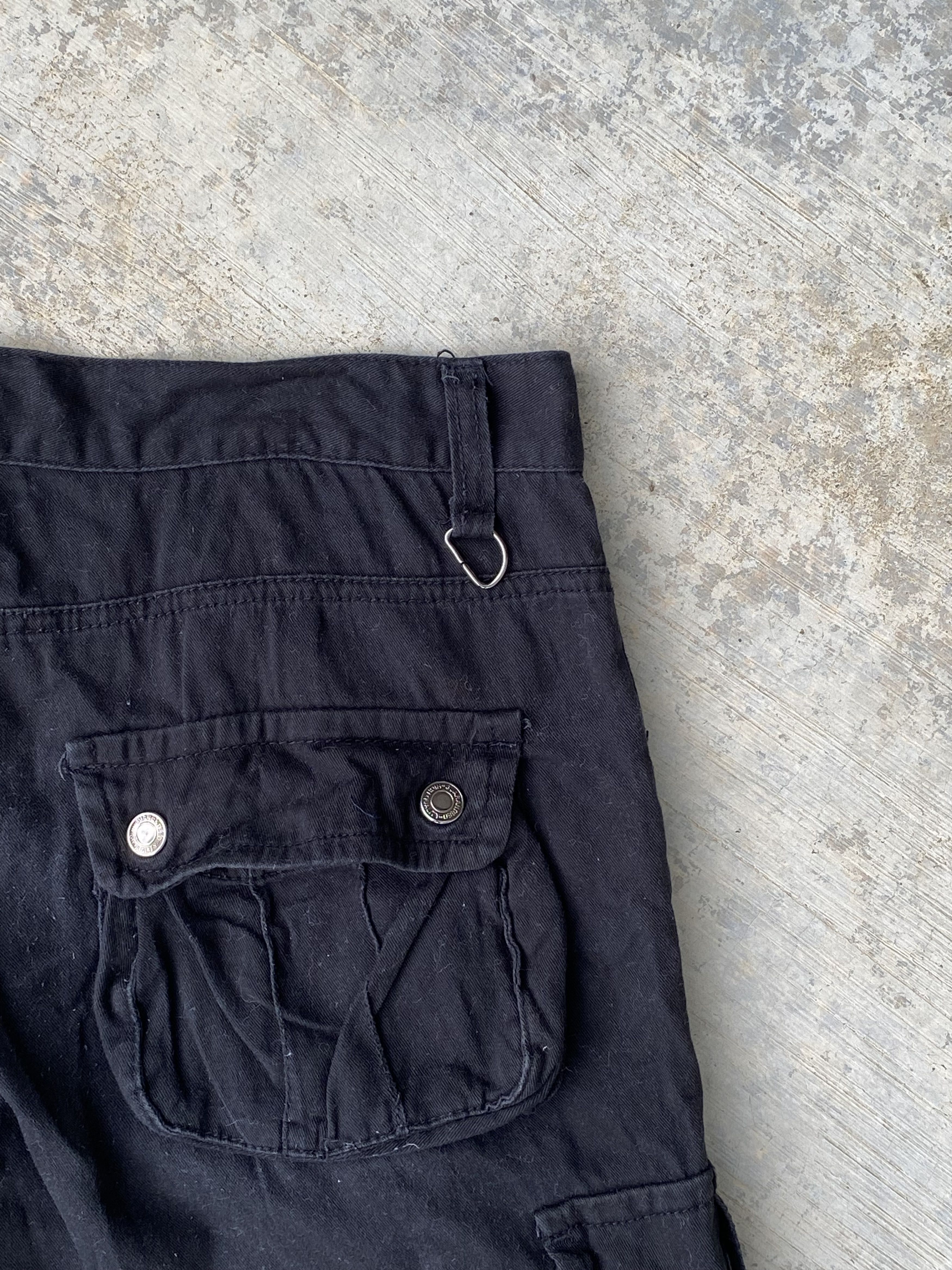 Japanese Brand × Seditionaries × Vintage Vintage lowbox punk bondage cargo shorts Size US 30 / EU 46 - 7 Thumbnail