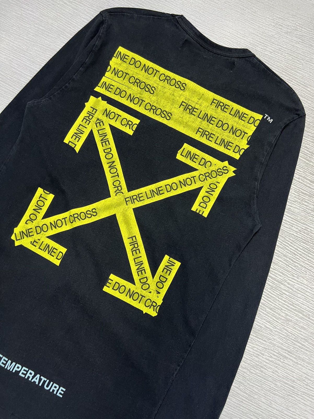 Off-White Off-White - Long Sleeve Firetape Tee Size US S / EU 44-46 / 1 - 10 Thumbnail