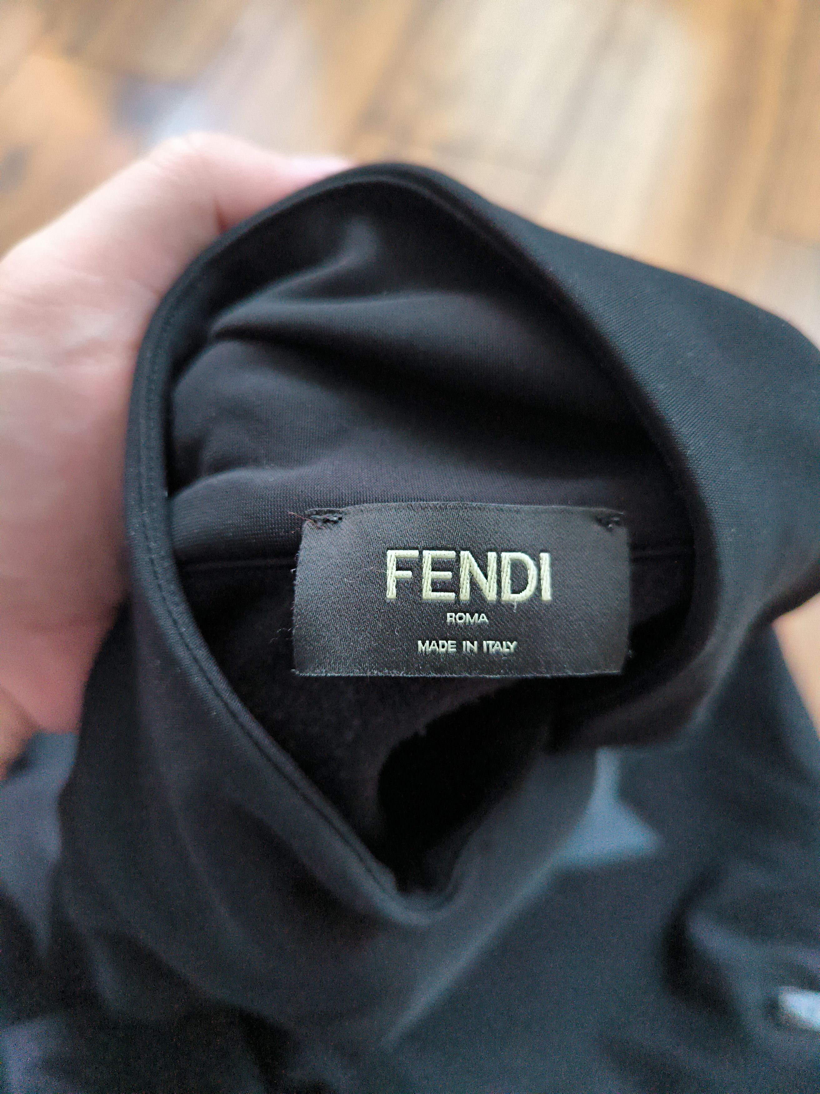 Fendi Fendi Black Zip Sweatshirt, XXXL, very good condition minus Size US XXL / EU 58 / 5 - 6 Thumbnail
