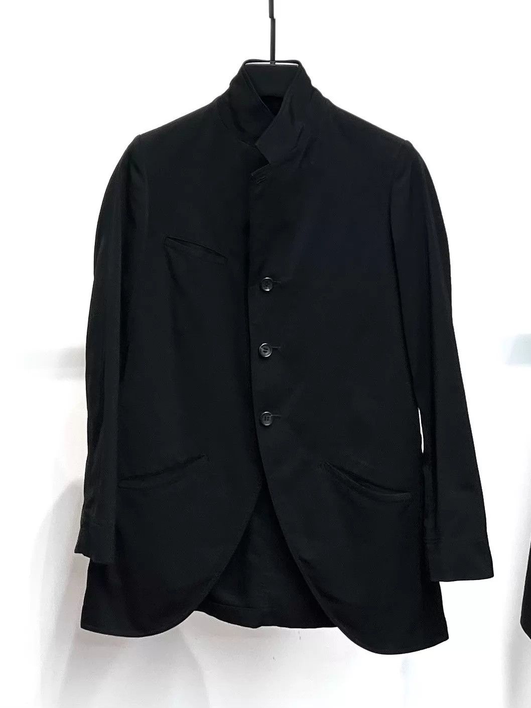 Yohji Yamamoto Yohji Yamamoto Mandarin Collar Blazer 38 Shoulder Women's Size XS / US 0-2 / IT 36-38 - 1 Thumbnail