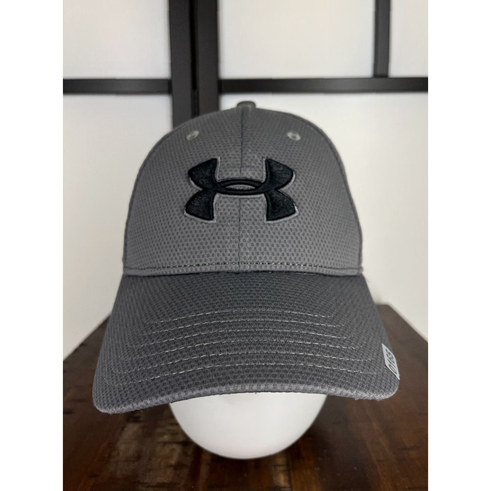 Under Armour Under Armour Hat Cap Fitted Adult Large Gray Logo Classic Fit Polyester Baseball Cap Mens Size ONE SIZE - 2 Thumbnail