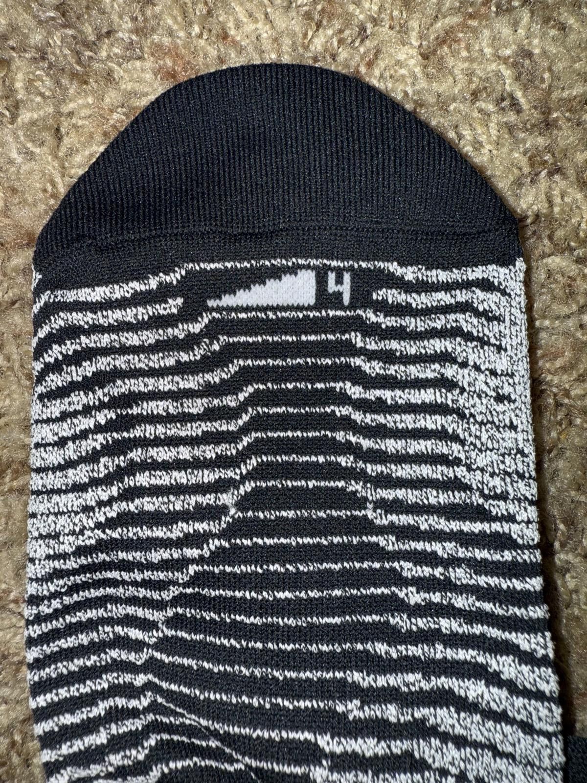 Nike Nike Men’s Corinthians 2025-26 Home Vapor Strike Knee-High Socks Sample Size ONE SIZE - 6 Thumbnail