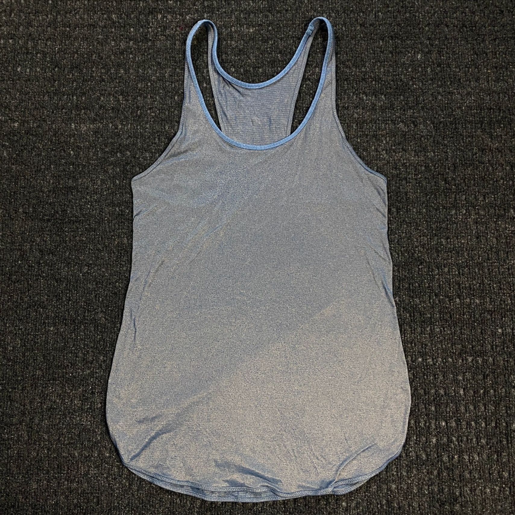 Lululemon Lululemon Womens Tank Top Blue Gray Drop Cut Racer Back 6 Athleisure Shirt Sleeveless Cropped Riders Breathable Lightweight Straps Stretch Womens Size M / US 6-8 / IT 42-44 - 2 Thumbnail