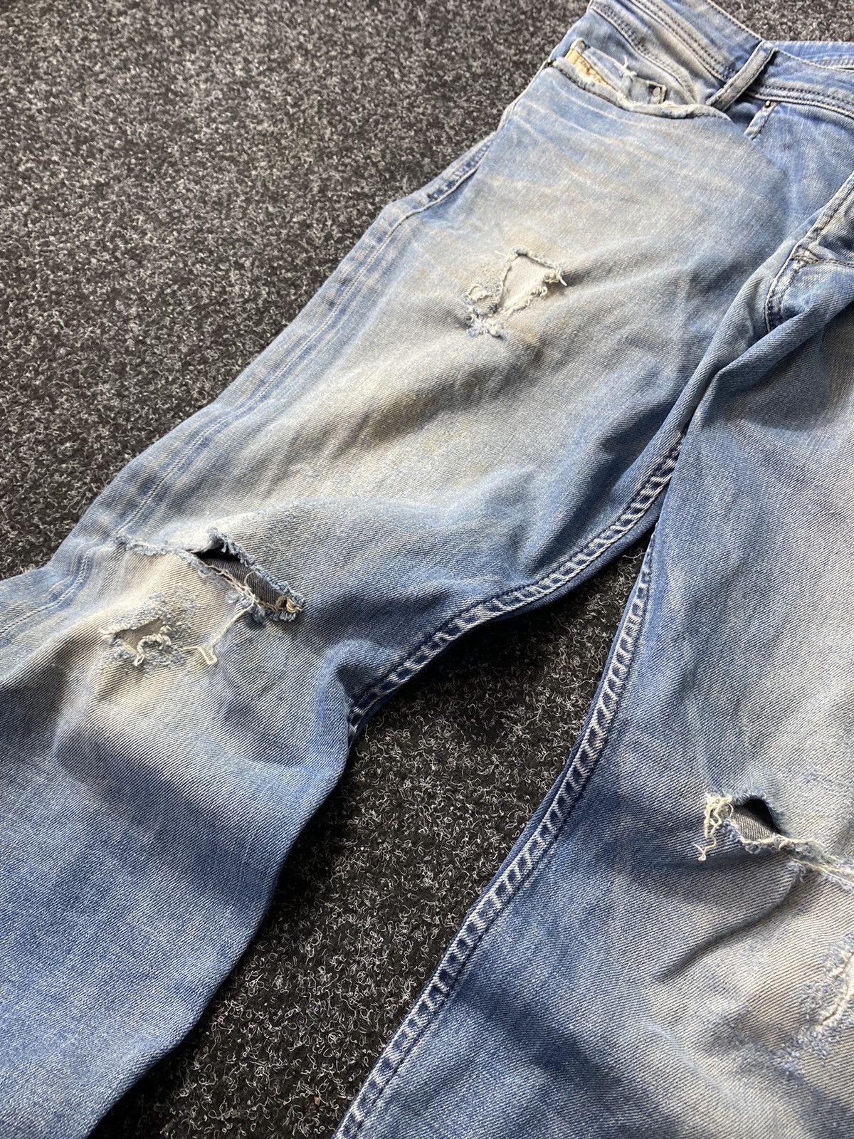 20471120 × Diesel 🔥Opium Diesel Distressed Dirty Jeans Japanese Bandit Owens Size US 34 / EU 50 - 13 Thumbnail