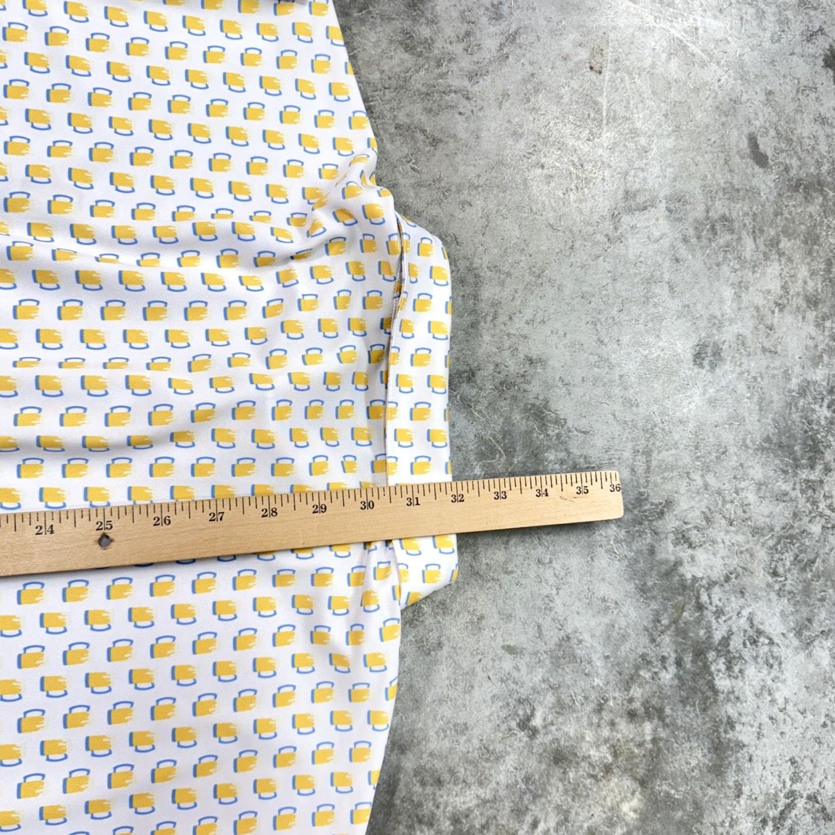 Vintage Turtleson Polo Shirt Mens L White Yellow Golf Print Stretch Breathable Casual Short Sleeve Collared Size US L / EU 52-54 / 3 - 8 Thumbnail