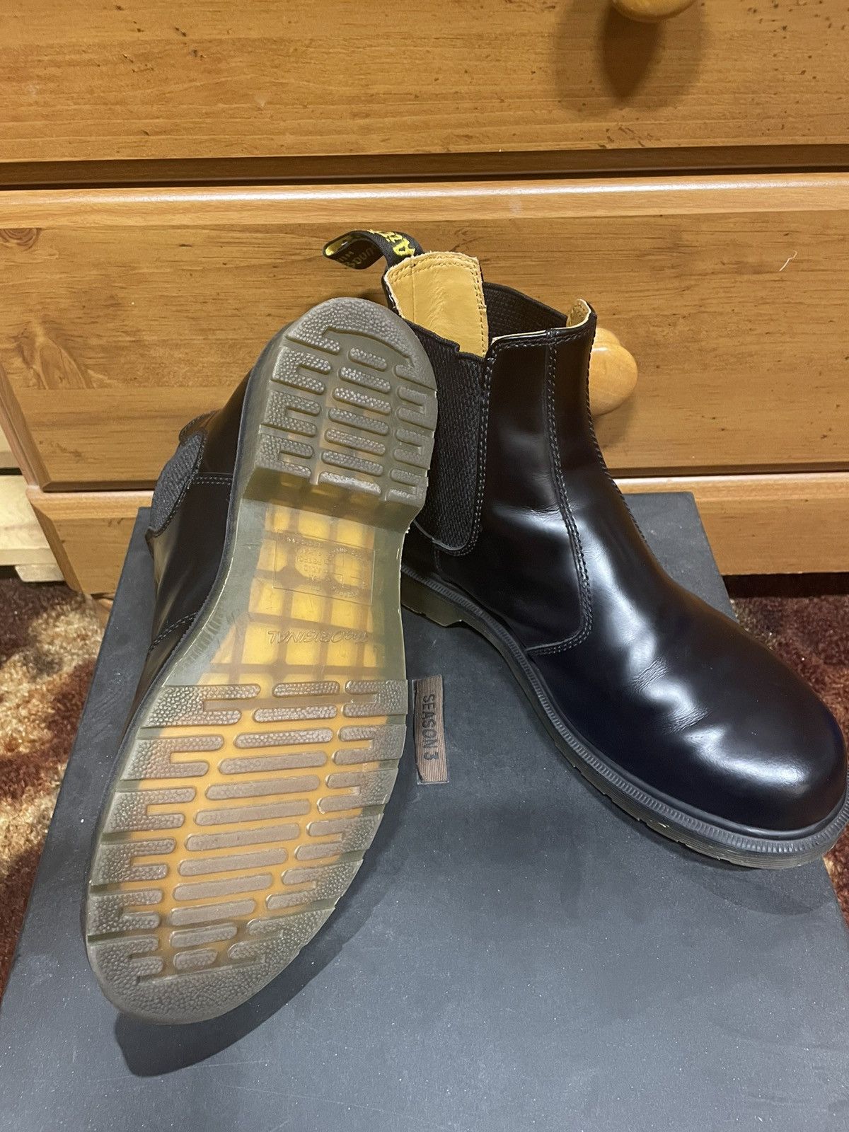 Dr. Martens Dr Martens AirWair All black boot size 9 Size US 9 / EU 42 - 6 Thumbnail