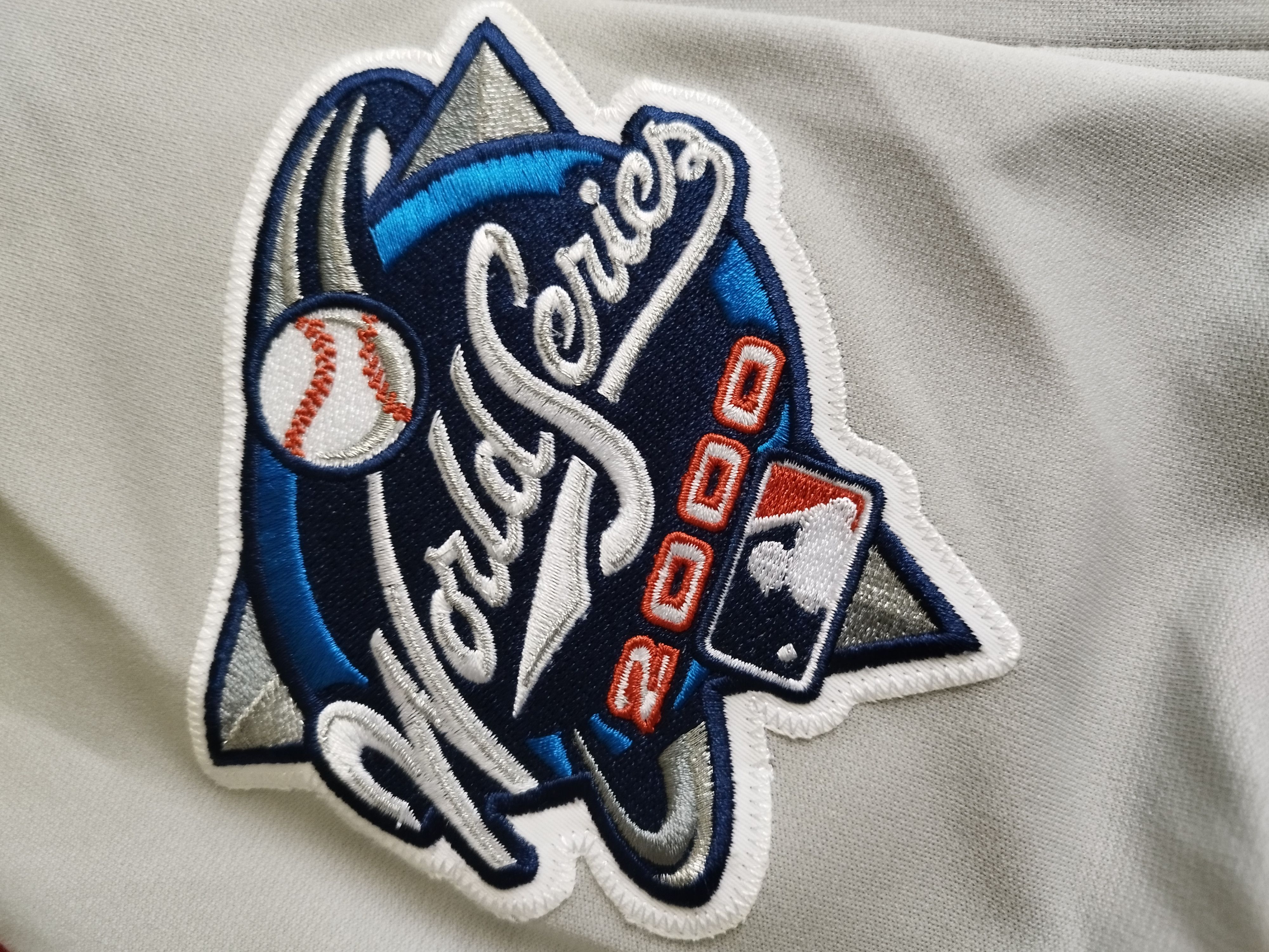 Mitchell & Ness Derek Jeter New York Yankees 2000 Authentic Throwback Jersey Size US S / EU 44-46 / 1 - 14 Thumbnail