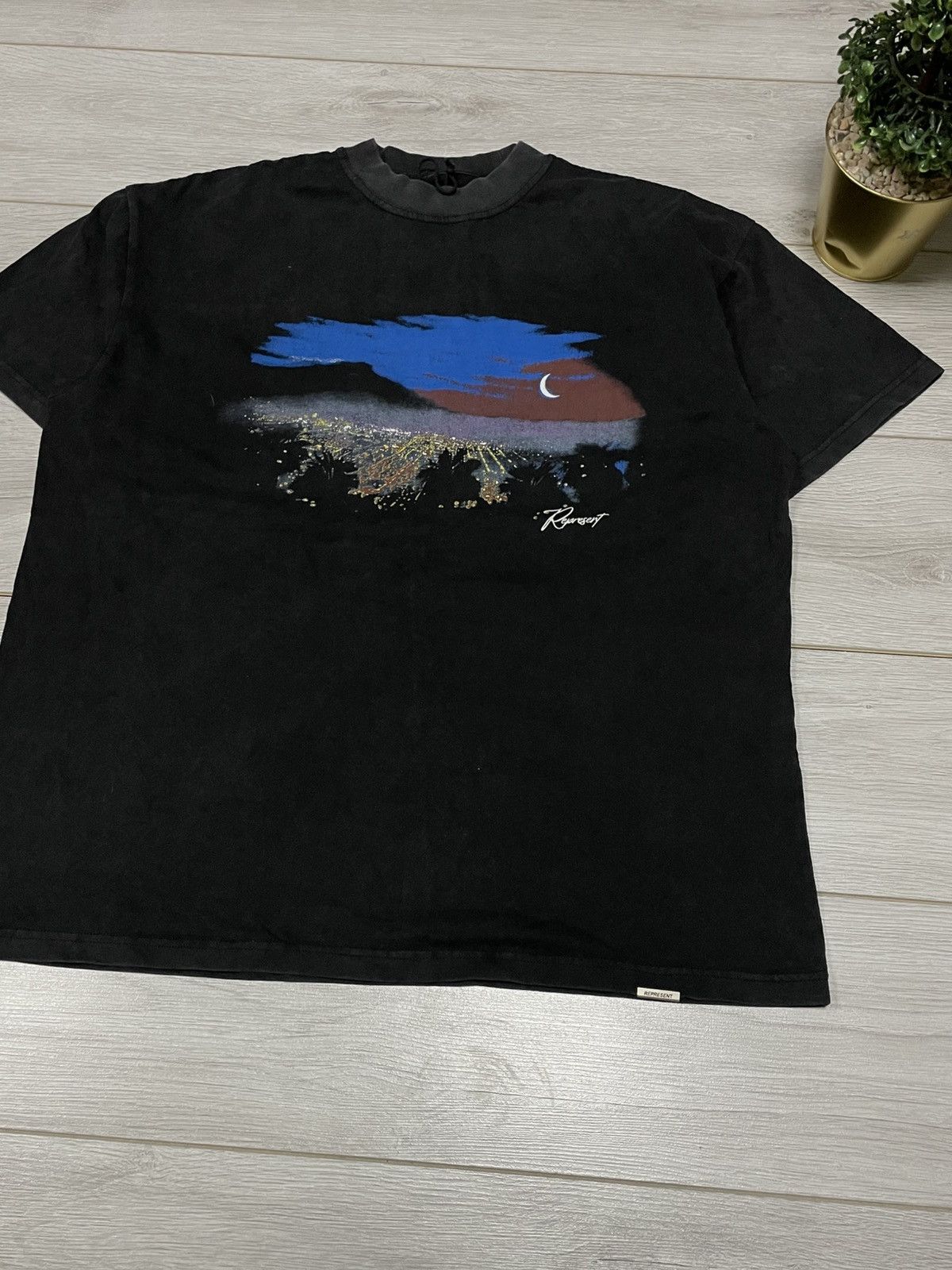 Represent Clo. Represent vintage wash headed for the hills Size US M / EU 48-50 / 2 - 3 Thumbnail