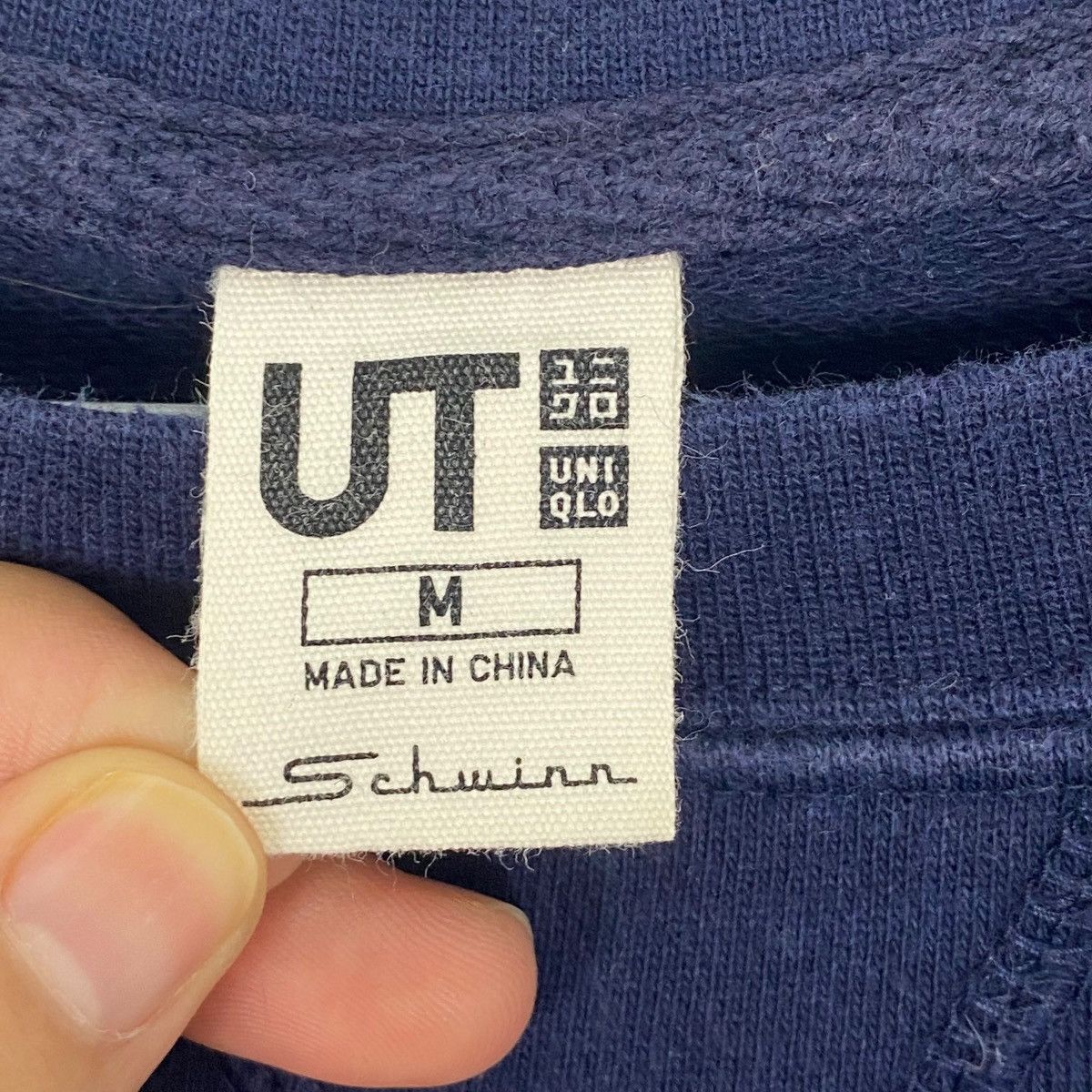 Vintage Vintage Ut Schwinn Crewneck Sweatshirt Navy Blue Size M Size US M / EU 48-50 / 2 - 5 Thumbnail