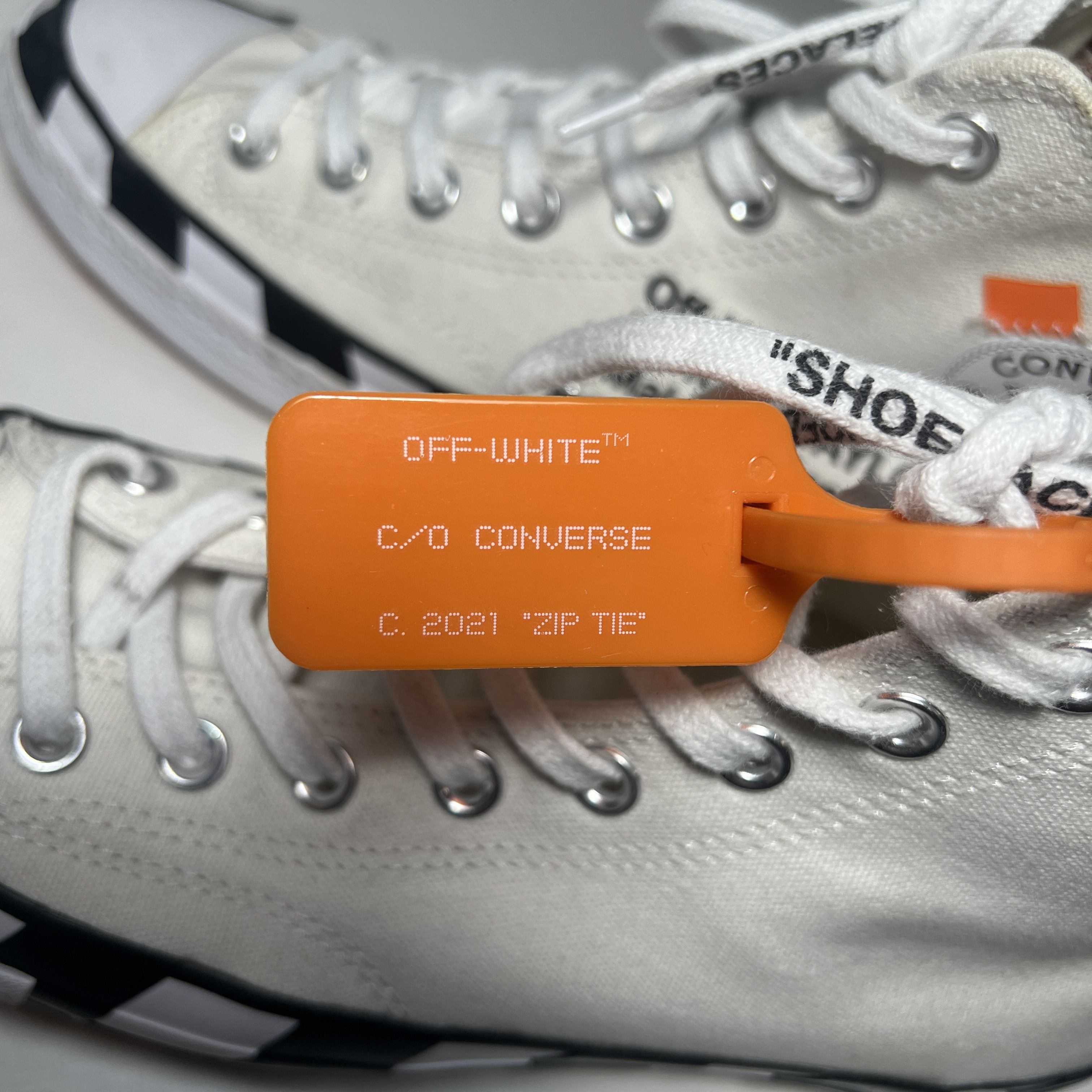 Converse × Off-White Off-White x Converse Chuck Taylor All Star Size US 9 EU 42,5 Size US 9.5 / EU 42-43 - 9 Thumbnail