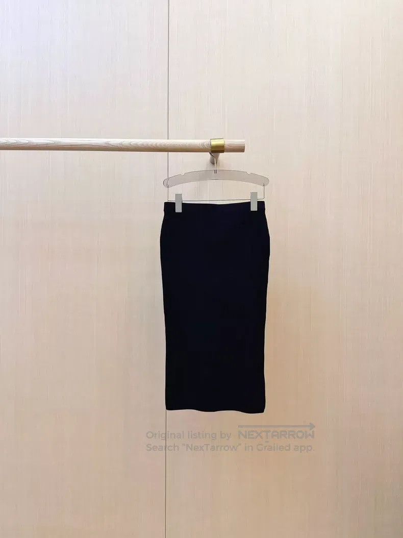 Miu Miu Miu Miu 40 Black knitted skirt Size 39" - 2 Thumbnail