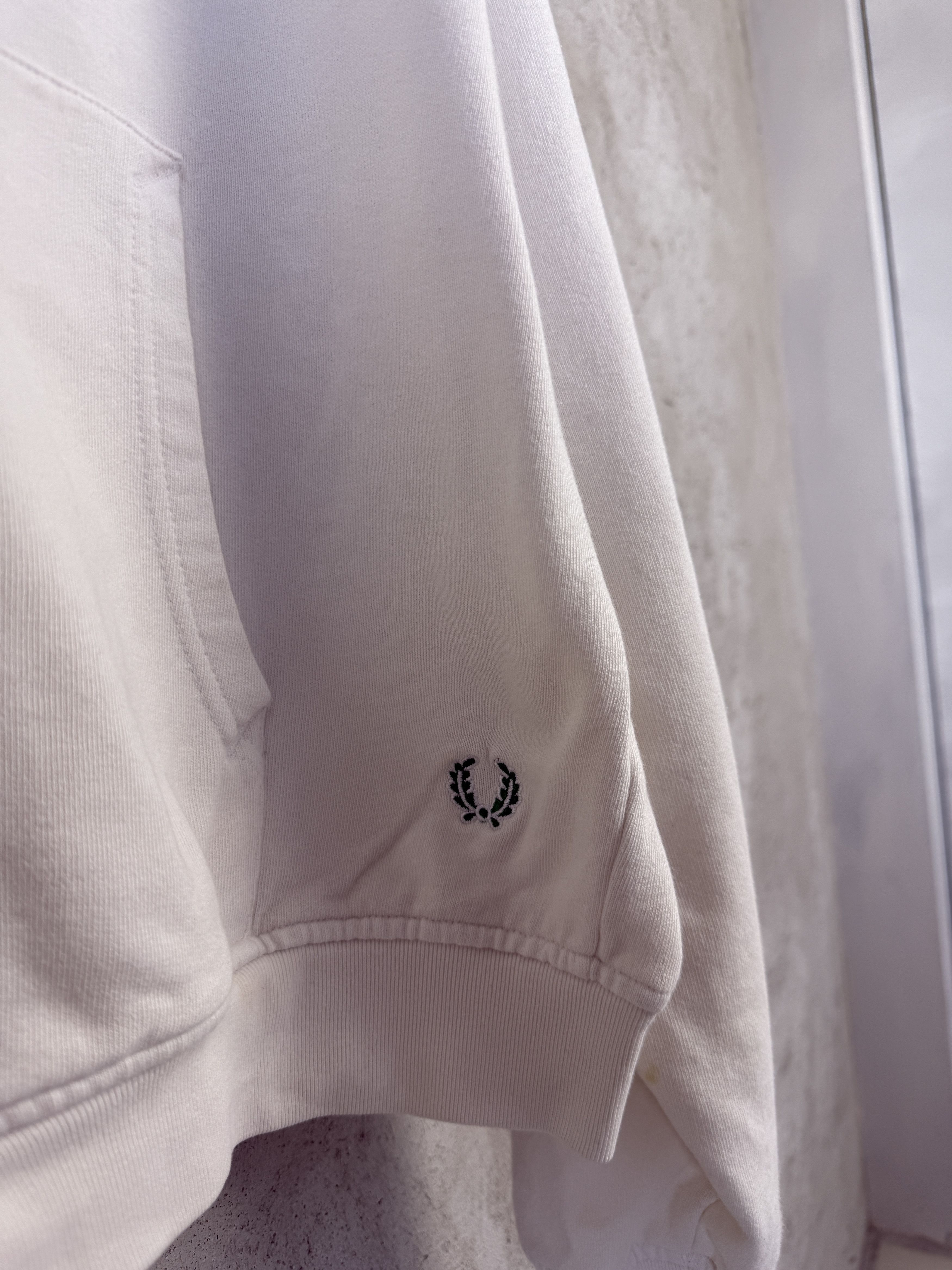 Fred Perry Fred Perry big logo zip-up hoodie casual skate rap Size US XL / EU 56 / 4 - 3 Thumbnail