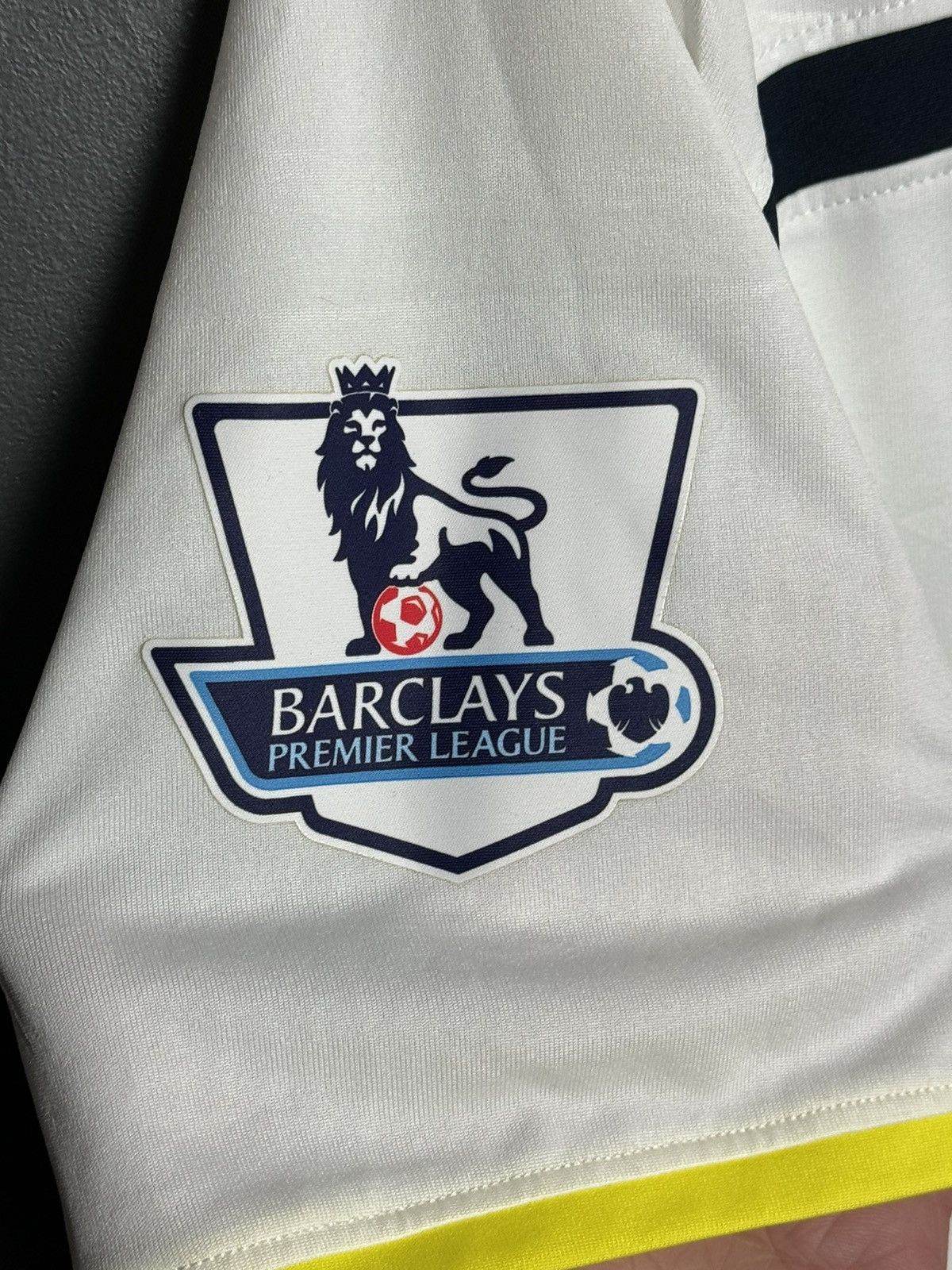 Under Armour Tottenham Hotspur 14/15 Home Football Jersey Size US S / EU 44-46 / 1 - 4 Thumbnail