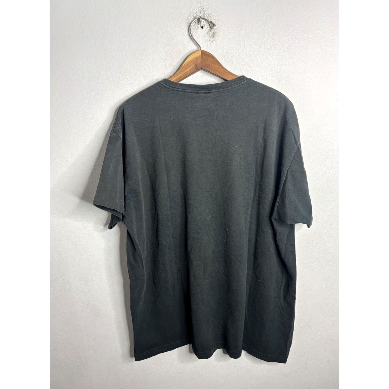 Armani Exchange VINTAGE Armani Exchange Shirt Mens Extra Large Black South Beach Graphic Tee A|X Logo Shirt Mens Graphics Tee Black South Beach 90s Pattern Size US M / EU 48-50 / 2 - 4 Thumbnail