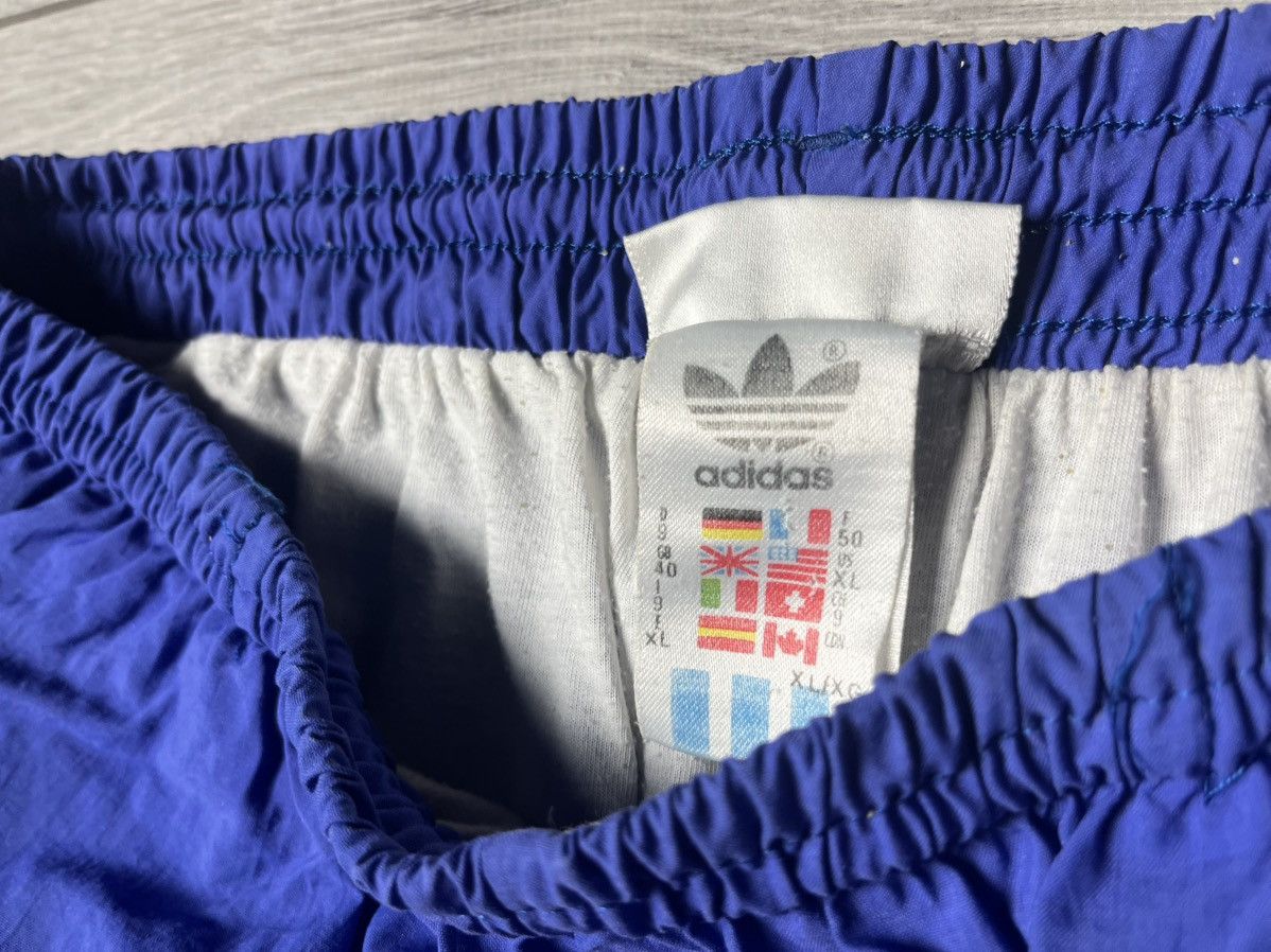 Adidas Vintage Adidas shorts size XLarge Size US 36 / EU 52 - 3 Thumbnail
