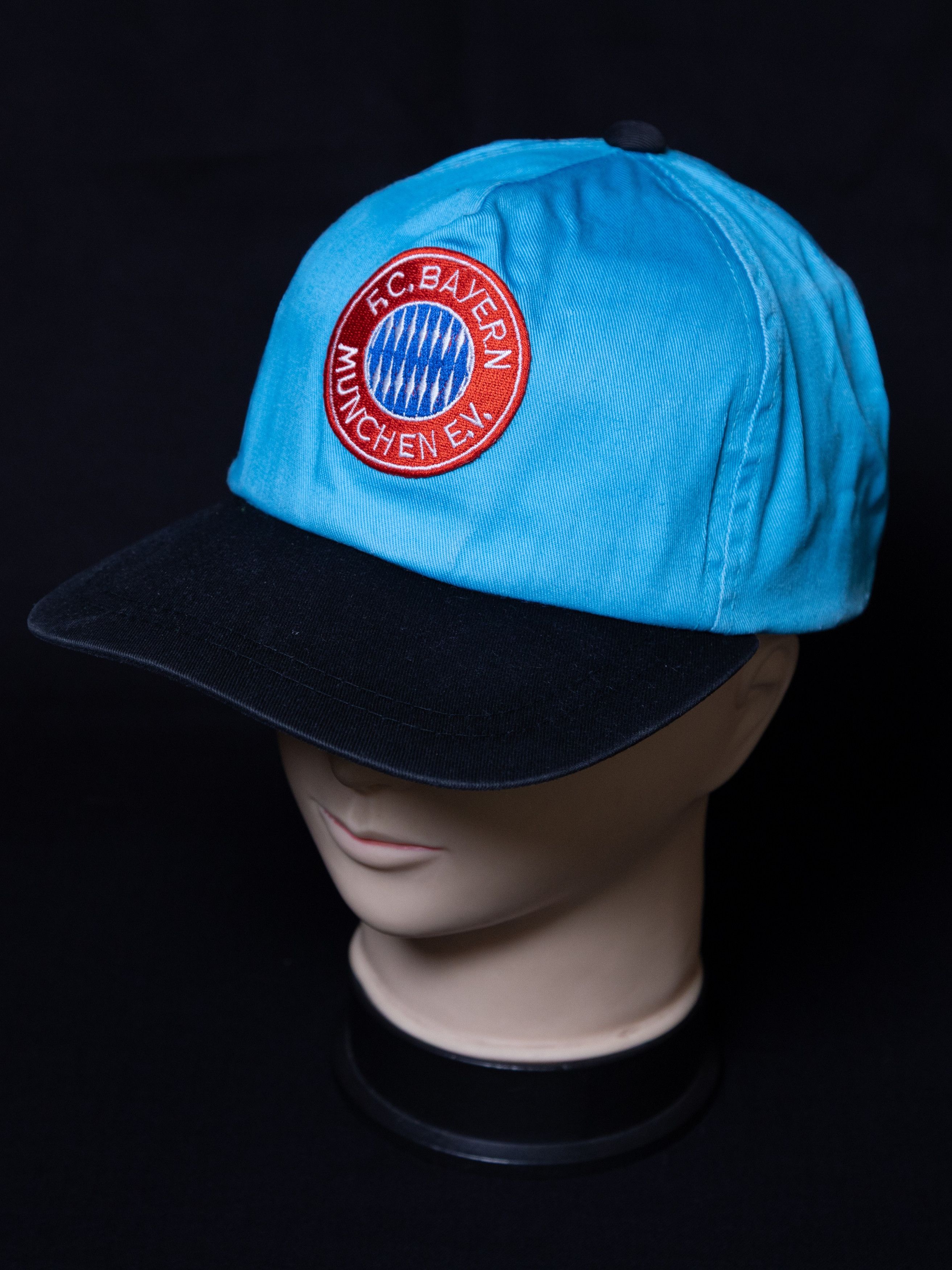 Vintage Vintage 90s Fc Bayern Munchen Football Soccer Cap Size ONE SIZE - 1 Thumbnail
