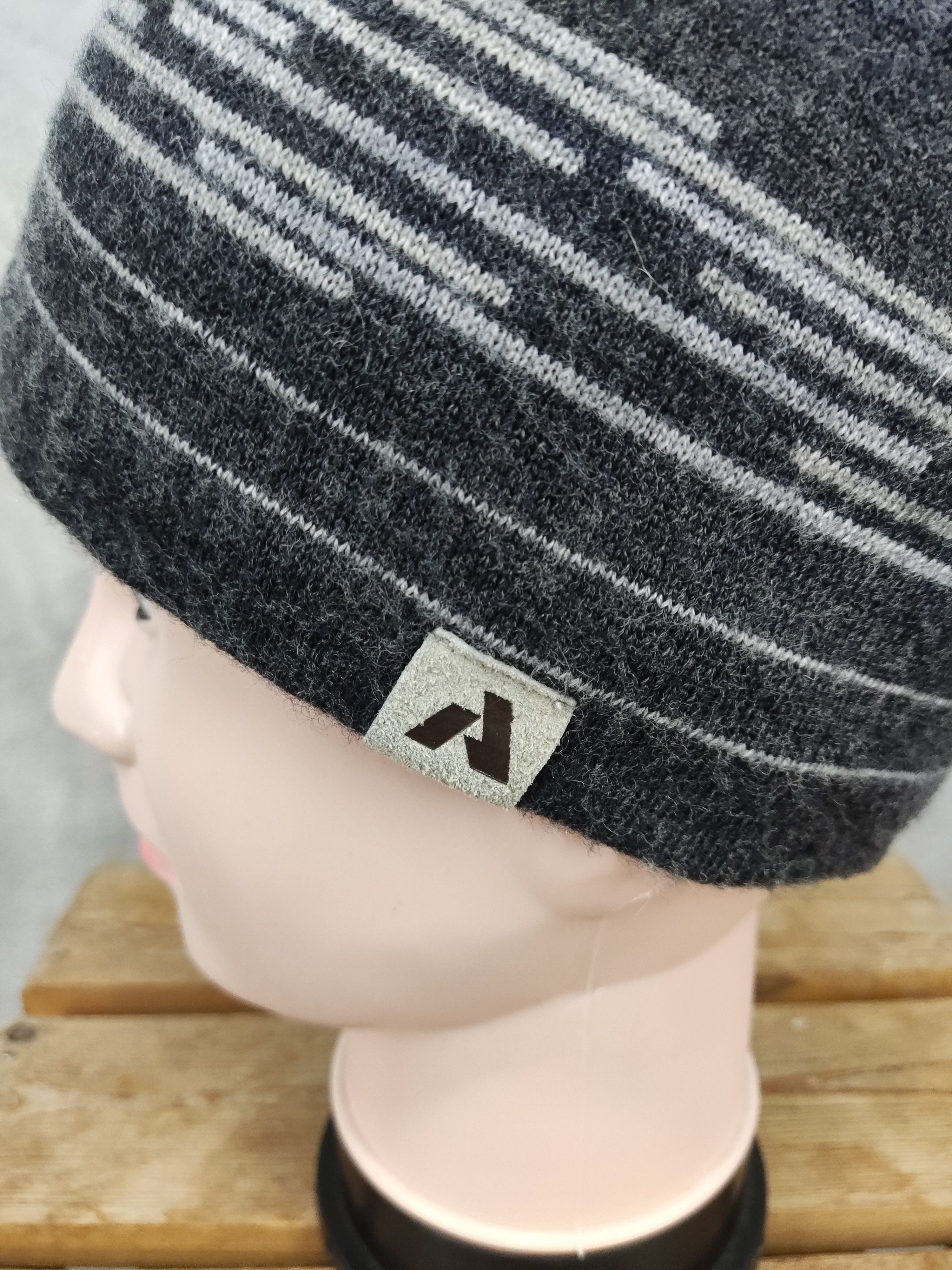 Eddie Bauer Eddie Bauer Gray Wool Beanie Hat Size ONE SIZE - 6 Thumbnail