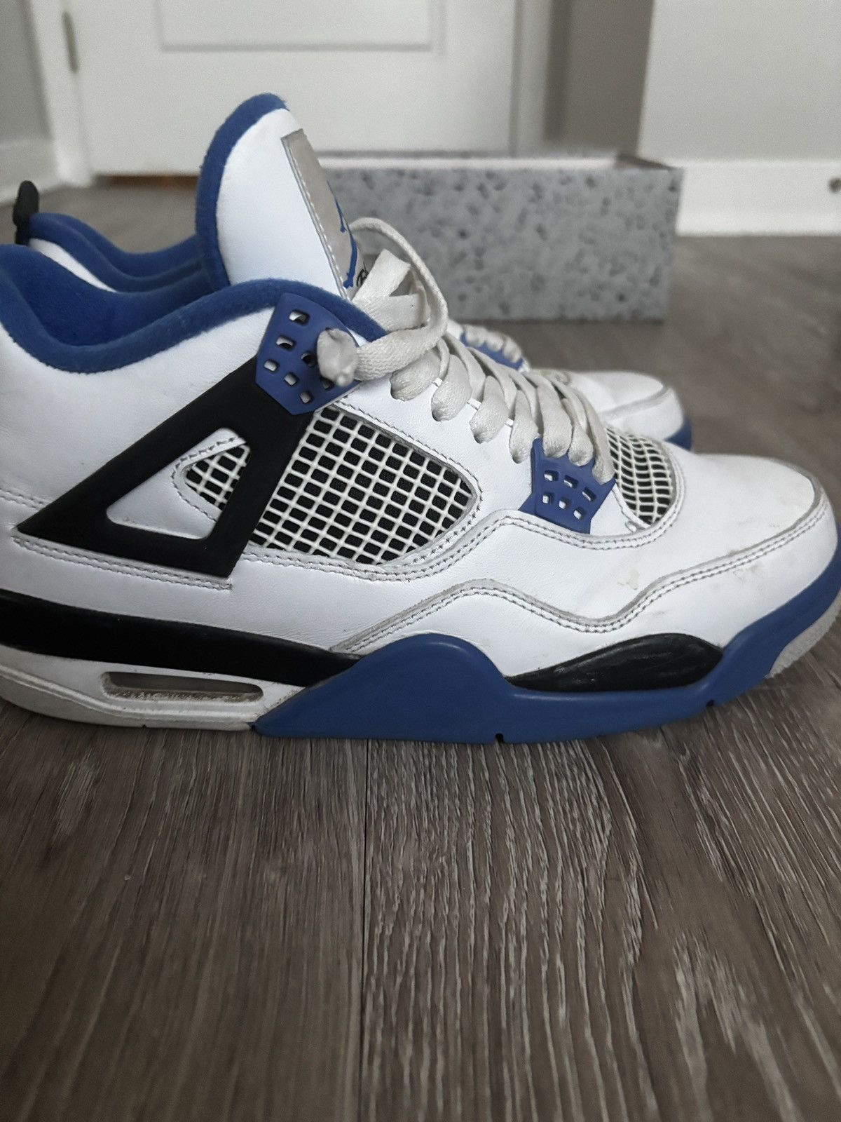 Jordan Brand Air Jordan 4 “Motorsport” Size US 9.5 / EU 42-43 - 4 Thumbnail