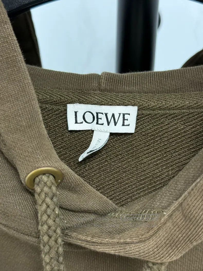 Loewe Loewe Leather Label Logo Hoodie with Hood Size US M / EU 48-50 / 2 - 3 Thumbnail