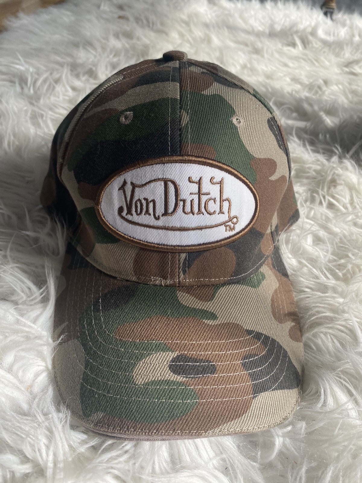 Von dutch cheap camo hat